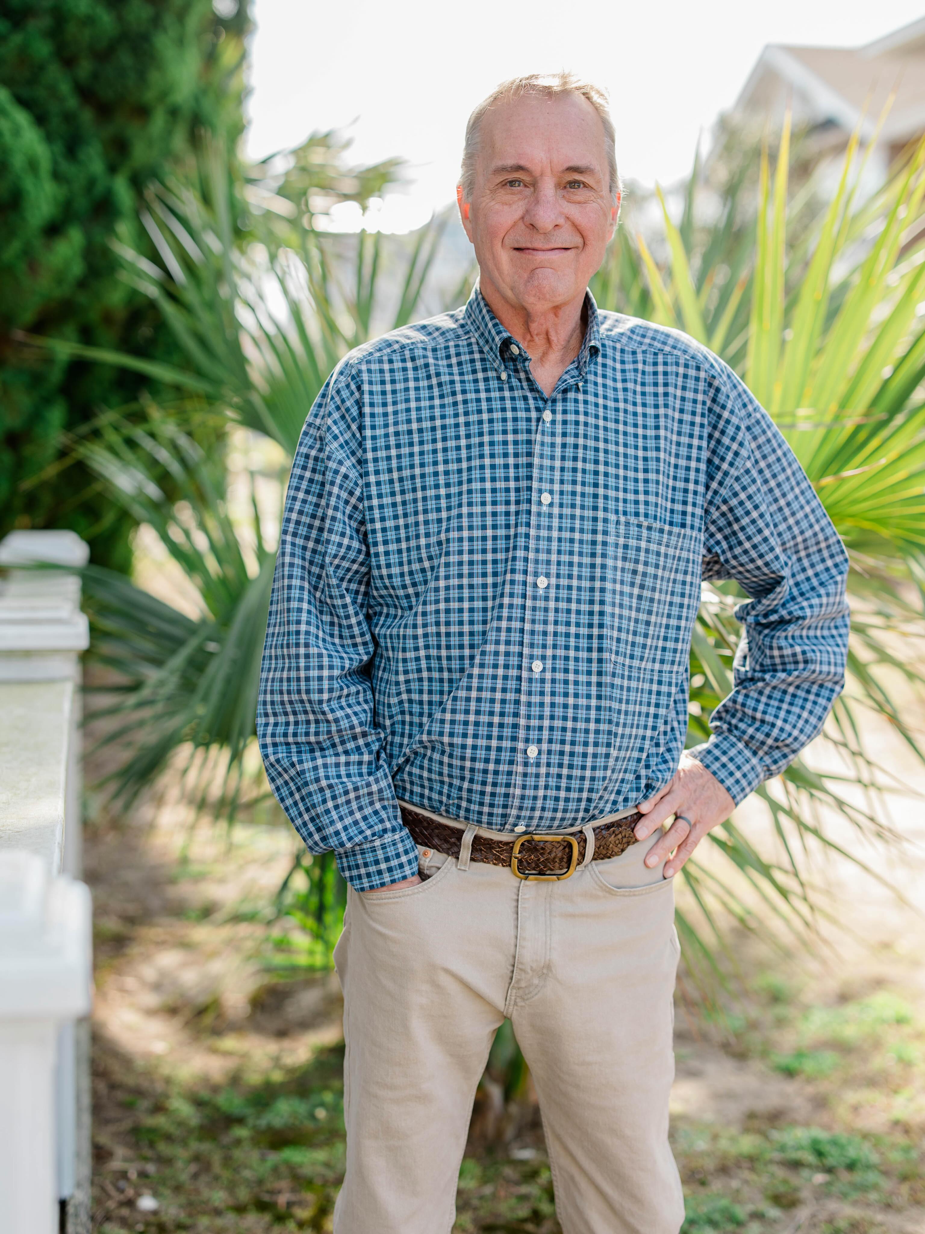 Get to know the Southern Magnolia Concierge team! ✨
👩🏻 Name and Role: David Harris, Concierge.
📍 Where are you from? David is from Asheville, North Carolina
💛 Favorite part of helping clients? David’s favorite thing about being a concierge is helping people solve problems and making their day a little easier. He enjoys finding solutions and creating positive experiences for clients.
🤝 One thing clients can always count on you for? You can count on David for being on time and attentive to any request!
🌊 Favorite way to spend a day off? David’s favorite way to spend a day off is with his grandchildren, making memories together.
🍝 Favorite local restaurant? Too many to choose from!
🎉 Hidden talent / Fun fact? David’s hidden talent is that he is a really good cook!
⭐ What does exceptional concierge service mean to you? To David, exceptional concierge service means exceeding the expectations of every client and going above and beyond to ensure their needs are met with care and professionalism.