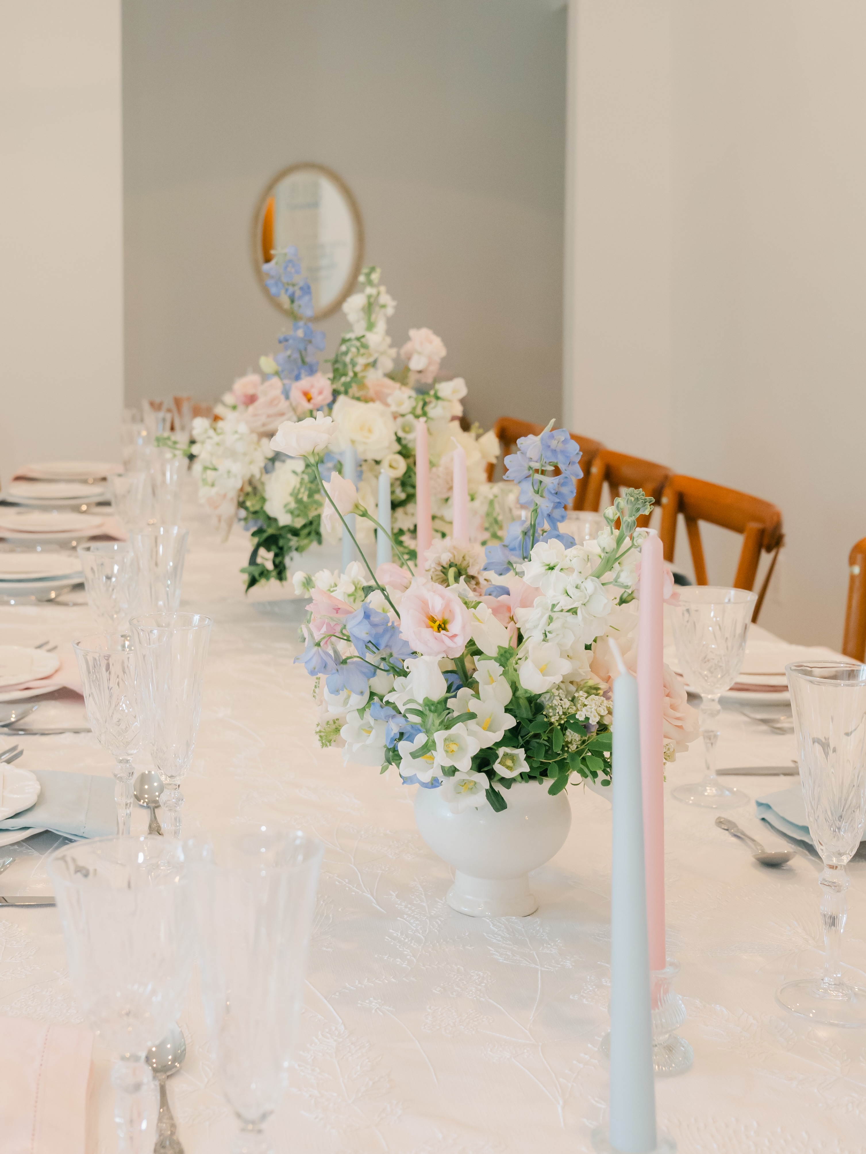 We offer a wide variety of centerpieces to make your gender reveal even more special.๐๐ From elegant and minimalist designs to fun and colorful themes, we create the perfect details to match your celebration. ๐ธโจ
.
.
.
#genderreveal #genderrevealideas #genderrevealmiami #miamipartyplanner #miamicenterpieces