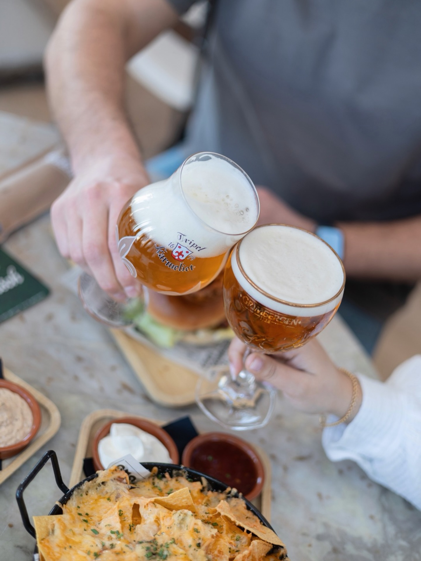 Geslaagd? Vier het bij Hargen!
Kom dit weekend gezellig borrelen of dineren bij Hargen. ๐ณ๐ฑ๐พ๐
#strandpaviljoenhargen #hargenaanzee #vierhetbijhargen