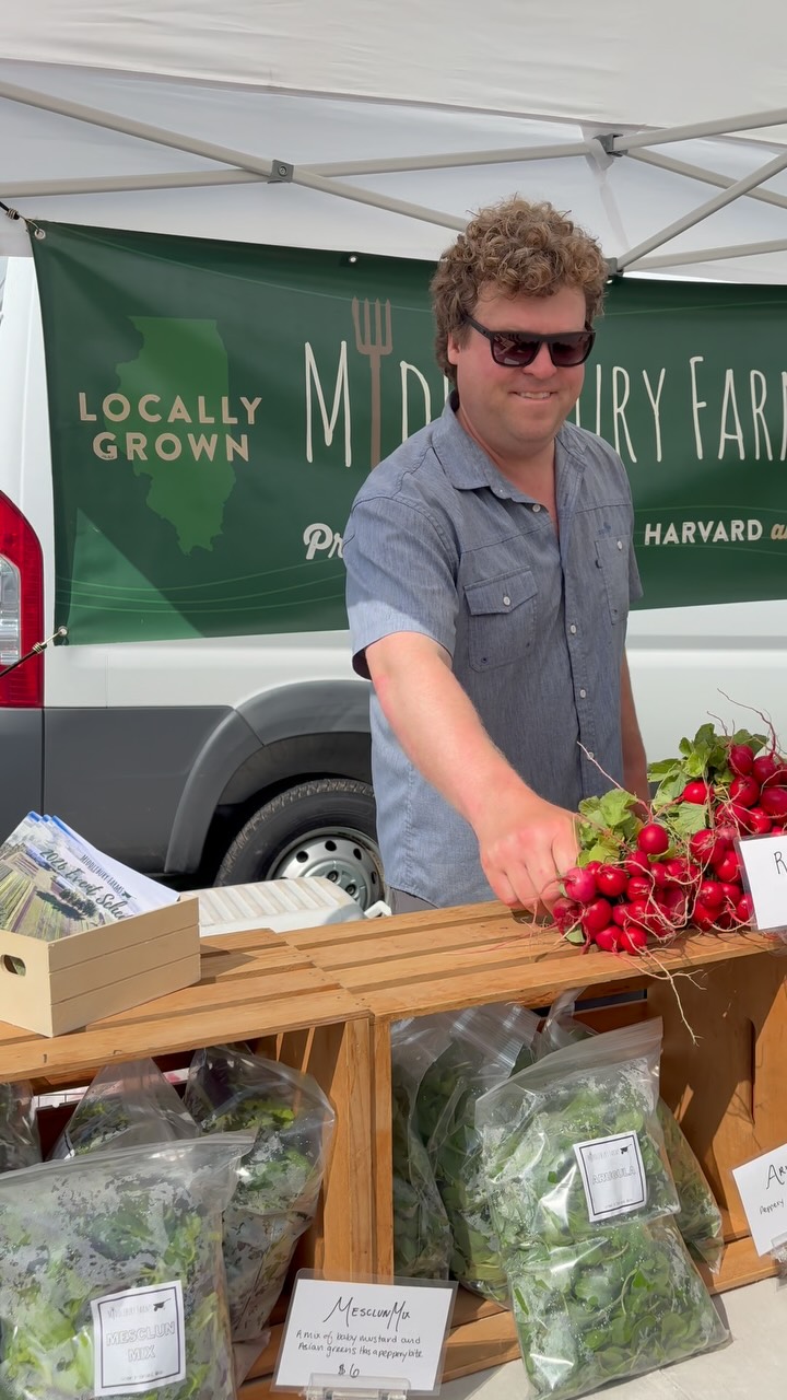 Find us at the farmers markets this weekend! 🌱
We’re bringing even more certified organic veggies than last week, plus fresh herbs, salad greens, and plenty of garden plants. The harvest is really starting to roll in, and we can’t wait to share it with you.
📍 Saturday: Palatine Farmers Market | 7 AM–1 PM
📍 Sunday: Dole Farmers Market, Crystal Lake | 10 AM–2 PM