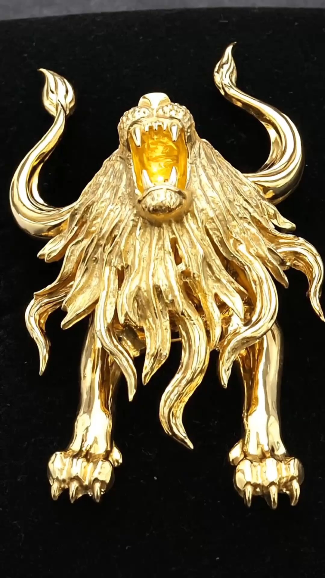 Estate Jewelry from Schroth & Lorenson Jewelers
⠀
🌎www.schrothlorenson.com/estate
⠀
#estatejewelry #customjewelry #summitnj #morriscounty #morristownnj #unionnj #shorthills #chatham #nj #njhappenings #summitdowntown #summitevents #randolph #summitmoms #njlocal