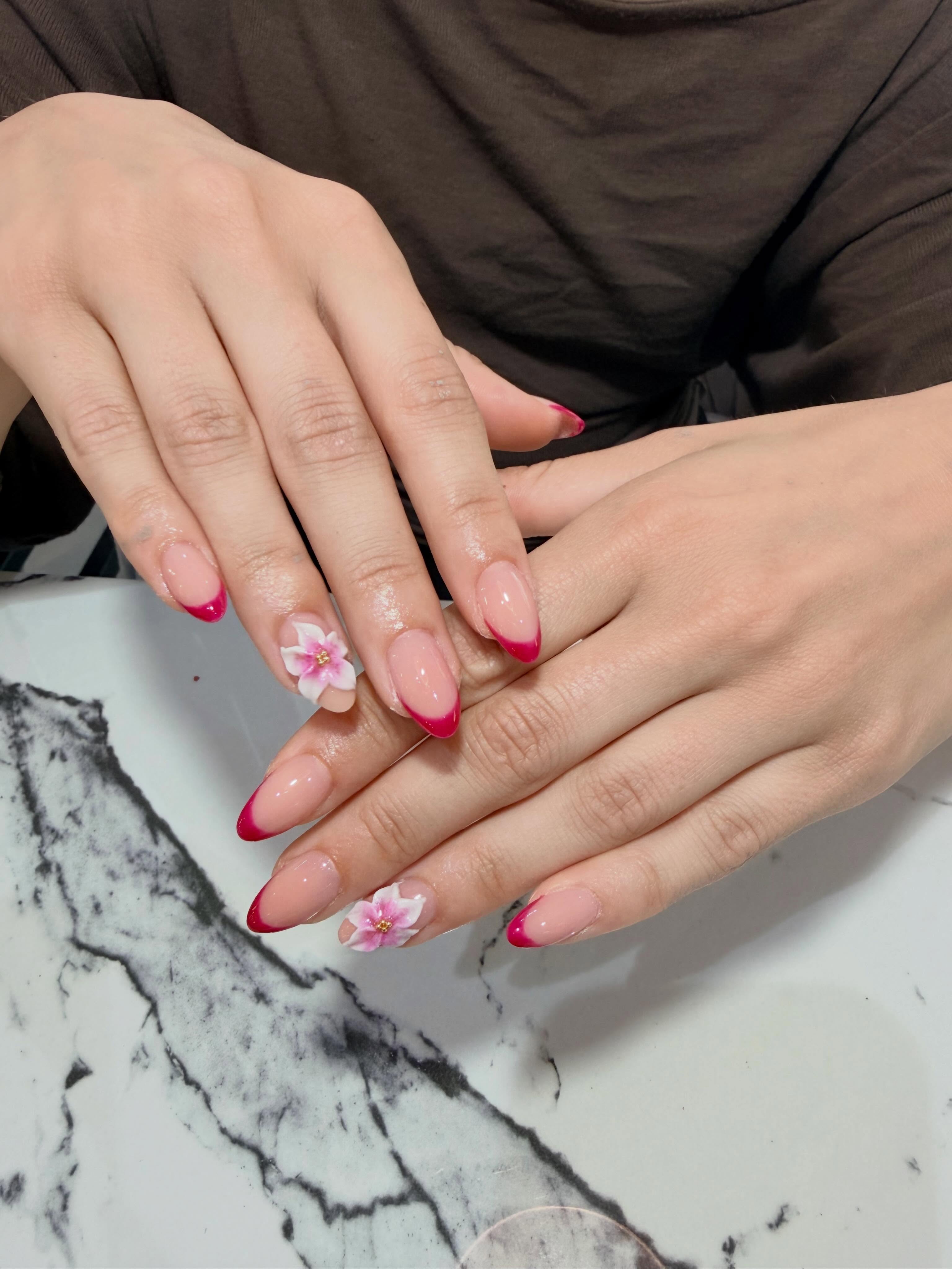 🏡 Mittelstraße 28
☎️0173 712 6934
0171 180 9999
Mo-Fr: 9-18 & Sa.9-16
Ohne Termin vereinbaren
www.luxurynailslaupheim.de
#nailart #naildesign #naillove #nailfashion #frenchnails germany🇩🇪 laupheim nailluxury