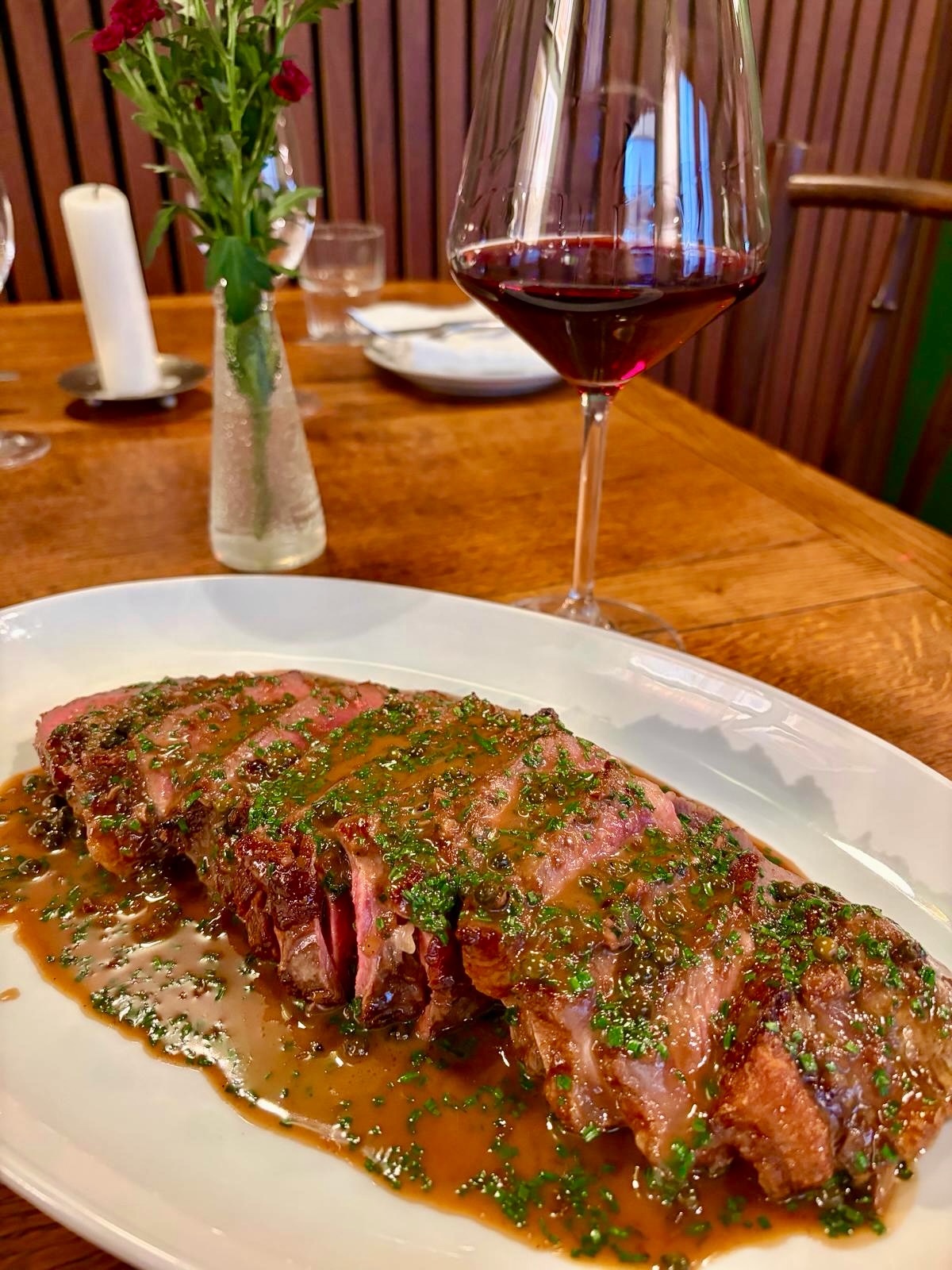 New on the dinner menu…Sirloin with peppercorn sauce for 2 to share!
This is about as indulgent and rich as it gets…got some serious wines on BTG to round things off as well!