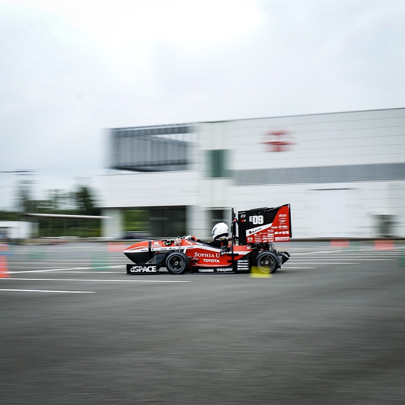 Speed, captured.
#sophiaracing #fsae #formulastudent