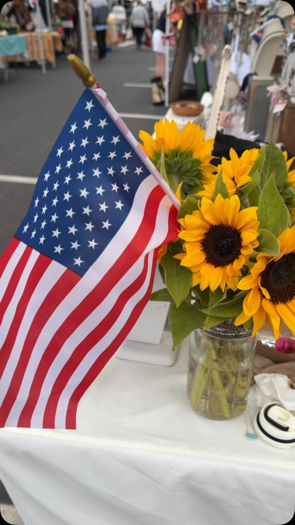 Happy 4th of July!
The @napafarmersmkt is open and ready until noon today. Wear your red, white and blue and celebrate with us.
After your shopping is done come by my booth for your sparkly jewelry. ✨
#handmadejewelry #napavalley #winecountry #happy4thofjuly
