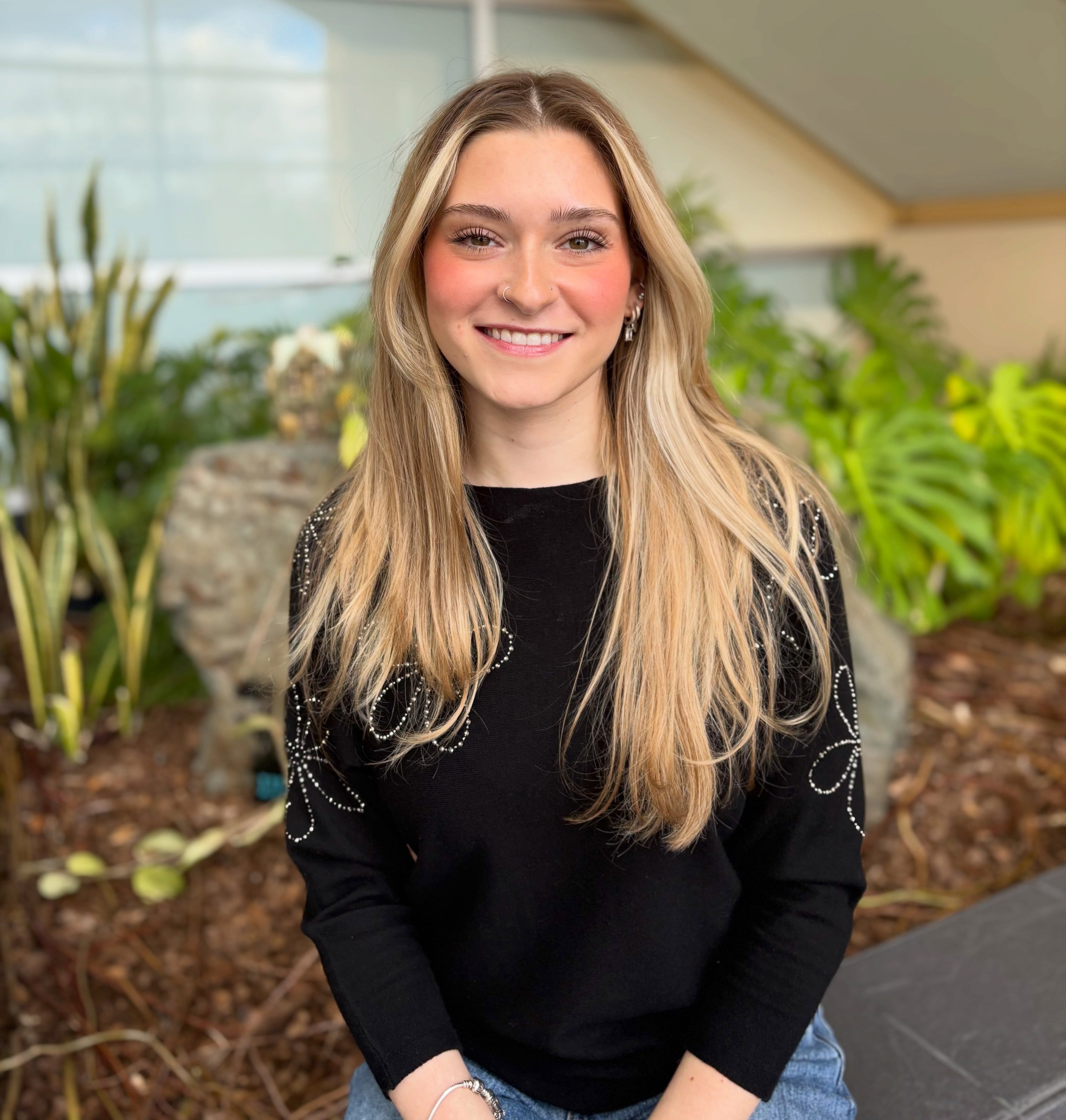 Meet Charlotte! ✨
Charlotte joined our team a few months ago as a Junior Stylist, and has quickly become such a valued part of our salon family. She has been such a big help on the salon floor the past few months and we are so grateful to have her as a part of our team. We can’t wait to watch her continue to grow behind the chair! Be sure to say hello when you see her in the salon 🤍