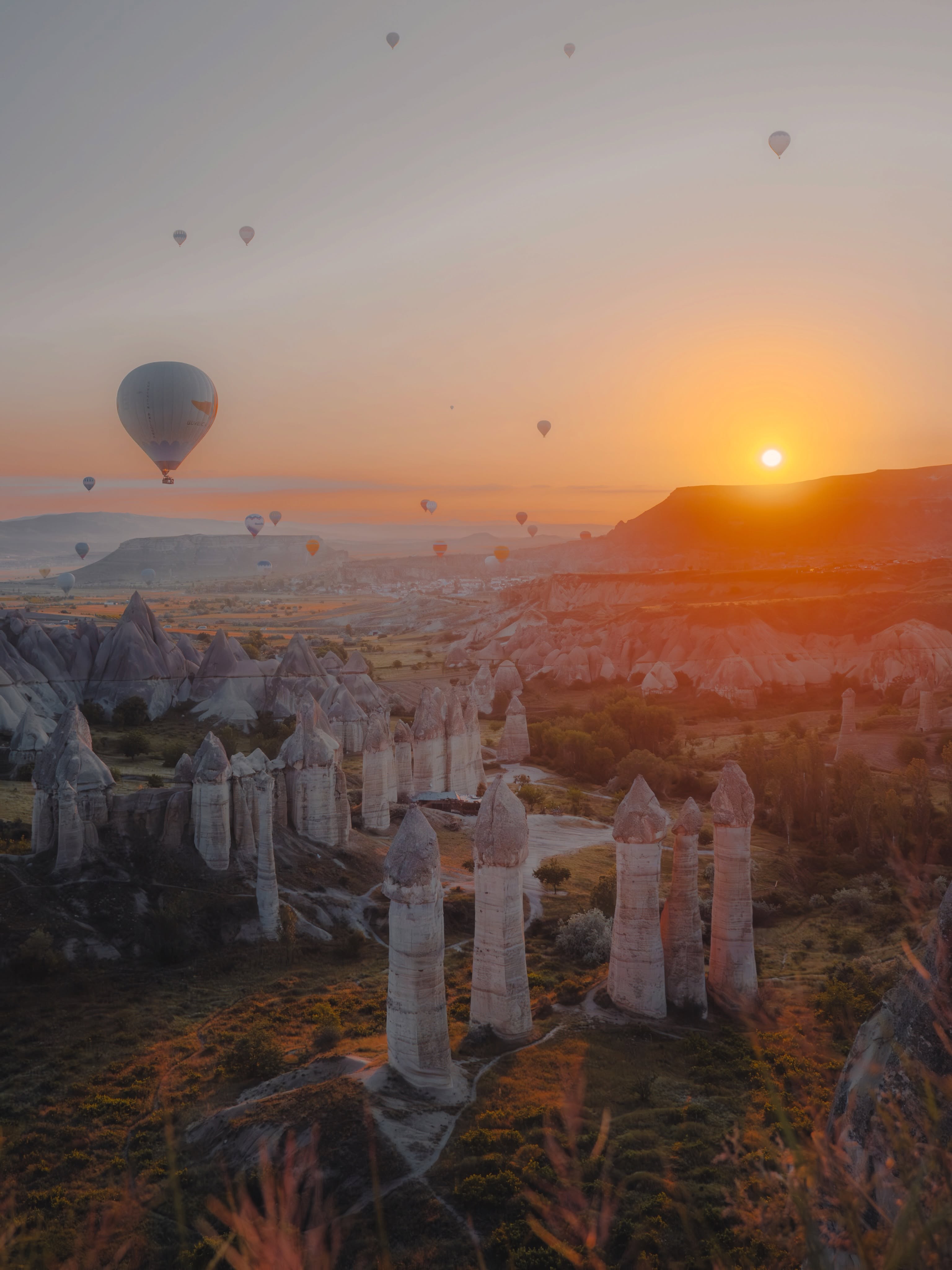 Kappadokien at its best.😍🌿🎈
Sonnenaufgänge, Heißluftballons & diese fast surreale Landschaft. Genau so haben wir uns Kappadokien immer vorgestellt.😍
.
.
.
#kapadokien
#cappadociaturkey
#visitcappadocia
#bucketlisttravel
#weltentdecker