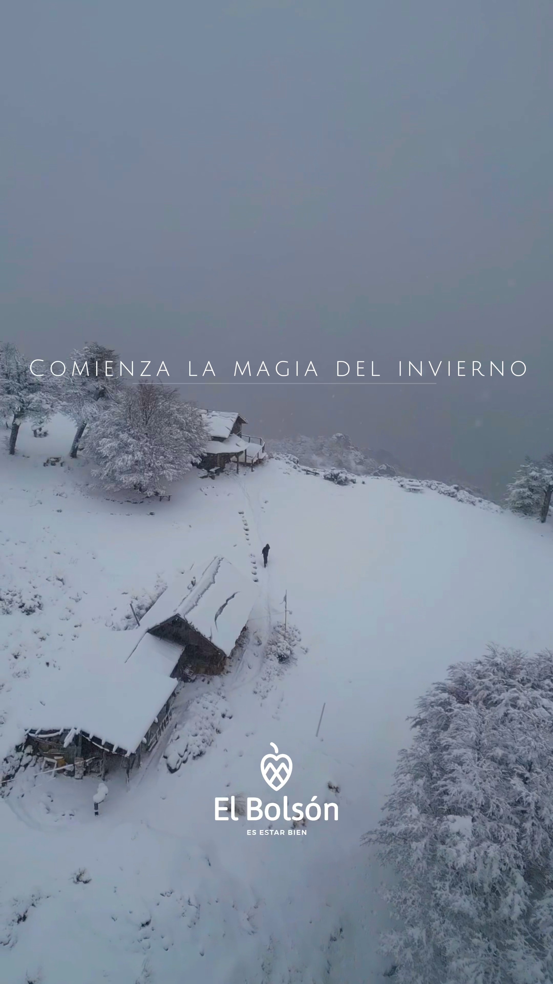 ¡Comenzó la magia del invierno en El Bolsón! 🌨️
La hermosa nevada de ayer tiñó de blanco nuestros cerros.
Un adelanto perfecto de lo que va a ser una temporada inolvidable en la Patagonia.
Naturaleza, gastronomía, descanso y la calidez de nuestra gente te esperan para disfrutar del frío como se debe. ❄️
Este invierno, elegí El Bolsón. ¡Viví la nieve de cerca!
#ElBolson #TurismoPatagonia #Nieve #VacacionesDeInvierno