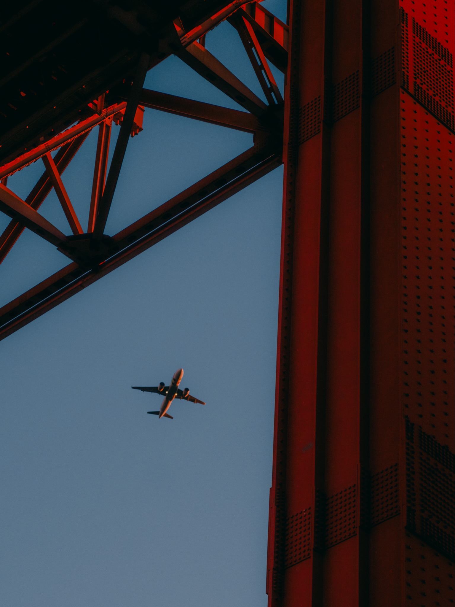 Wenn San Francisco und Rio ein Kind bekommen würden, wäre es Lissabon. 🇵🇹✨
Wir müssen zugeben, wir haben eine Weile gebraucht, um den Vibe von Lissabon wirklich zu fühlen.
Aber als der Knoten geplatzt ist, war es die ganz große Liebe. ❤️
Habt ihr auch schon mal einen Ort besucht, bei dem es erst Liebe auf den zweiten Blick war?
.
.
#visitlisbon
#lisbonlovers
#portugaltravel
#citybreaks
#reiseinspiration