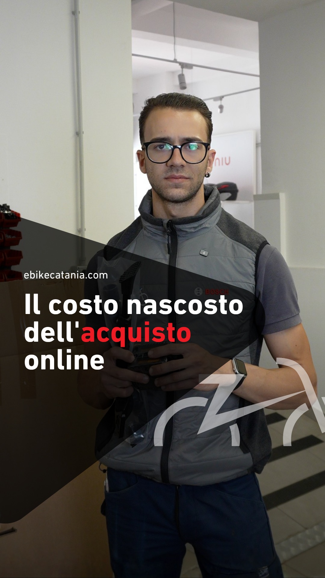 Acquistare un'e-bike online può sembrare comodo, ma sei sicuro di voler comprare un "puzzle" da montare? 🧩📦
Tra corrieri sbadati, dischi dei freni piegati e deragliatori da registrare, il sogno della bici nuova può trasformarsi in uno stress. 🔧
La verità è che i mezzi di alta gamma hanno bisogno di mani esperte prima di toccare l'asfalto, altrimenti rischiano di essere scomodi e pericolosi. 🛑
Non rischiare! Goditi solo il piacere della pedalata con un mezzo 100% pronto all'uso e controllato dai nostri esperti. 🚴♂️⚡
📍 Ti aspettiamo da E-BIKE Catania, in Via Trieste 40!
#ebike #ebikecatania #catania #ciclismo #biciclettaelettrica #pedalataassistita #officinabici #sicurezzastradale #bici