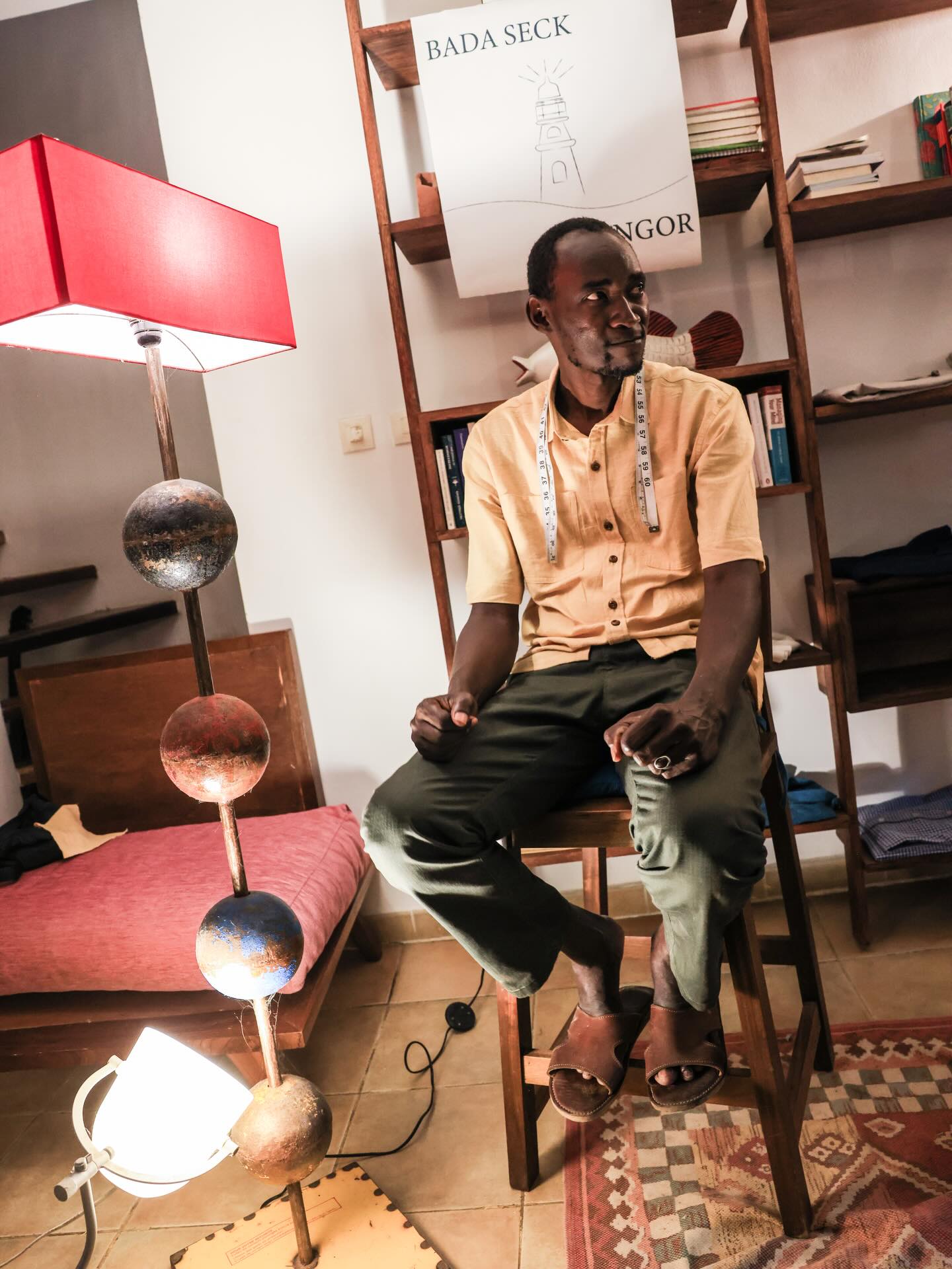 One of Dakar’s many highlights is its tailoring. As the capital of West African fashion, the city is alive with the sound of sewing machines and the sight of colourful fabrics fluttering in the Atlantic breeze.
Bada Seck is one of Ngor village’s renowned tailors. After years of working together, he and Jack Thompson recently launched a new venture to bring Bada’s craftsmanship and distinctive style to a wider audience. The shirts, jackets, and trousers are made from quality linens and cottons, designed for Dakar life or summer travels abroad.
A few months ago, @carmen.abdali and I took some snaps at the launch of Bada Seck. Very proud to see a good friend build something new alongside a career in freelance journalism! @thomp5on21
This weekend, the team will be at the Magoma boutique in Almadies tonight and Saturday (12th–13th), showcasing favourite pieces from the launch alongside new colours and styles.
🍸👖Tonight 5pm onwards for apero @magoma.dakar