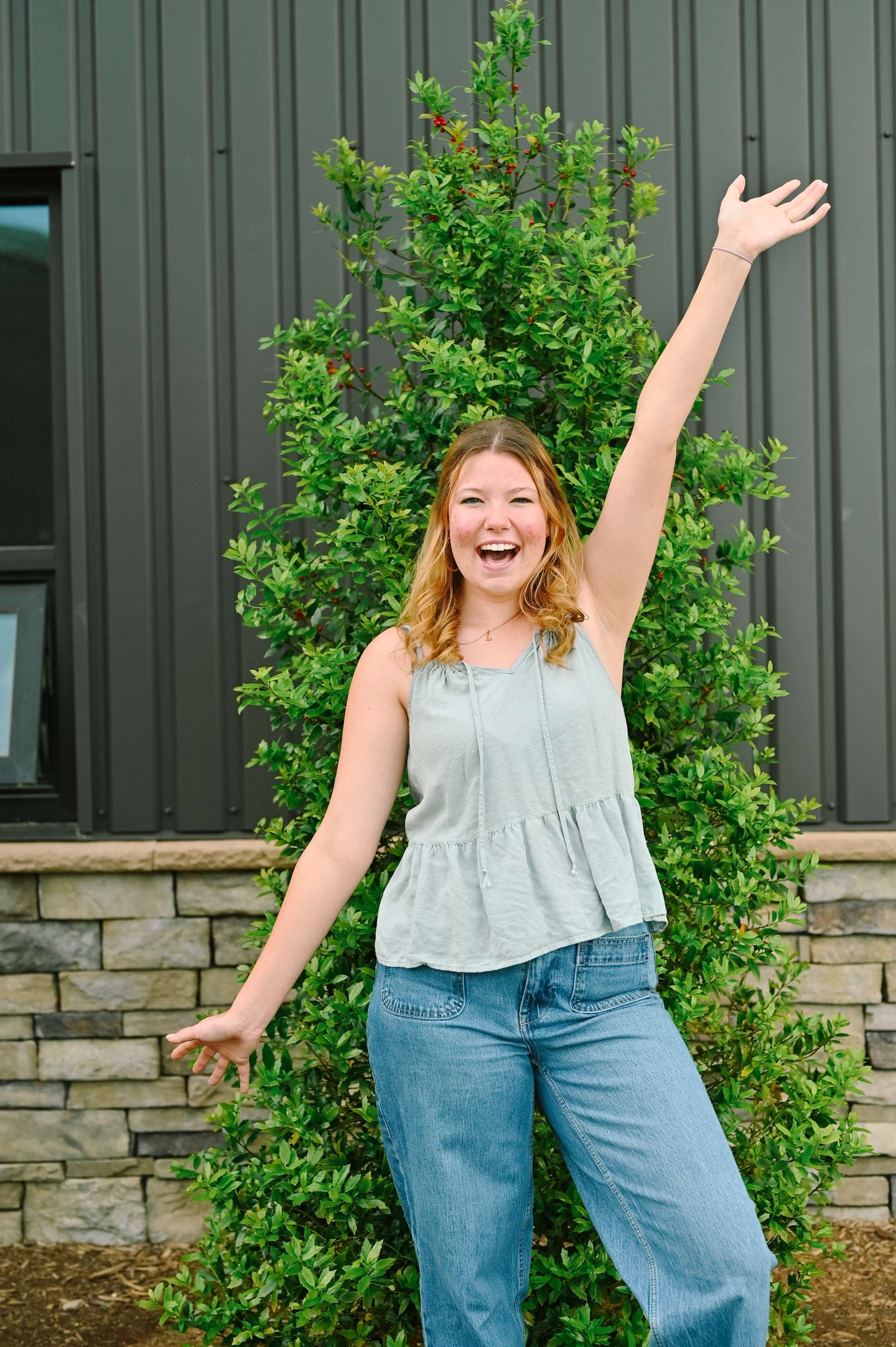 🎓 Next Chapter: College Acceptance
👏Let's give Lily a giant congratulations from her FernLeaf family!!
Lily is heading off to @blueridgecc in the Fall to study respiratory therapy.
While FernLeaf won't be the same without you around, we are so proud of you and excited for your next adventure!
#CollegeAcceptance #brcc #NextChapter #CollegeBound #flcccs #K12 #ncharterschool