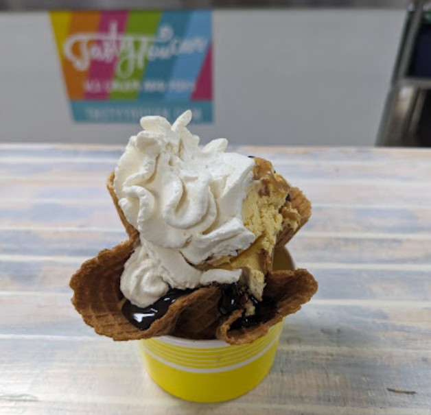 My husband and I went for a small "date minute" during a really hectic week. The staff were absolutely wonderful and the selection was amazing! Such a neat and fun "ice cream parlor" feel while offering a lot more than just ice cream! We'll definitely be going back! I had the 2 scoop sundae and my husband had another offering - both were delicious! The Toffee Crunch ice cream is one of our new favorites!
Food: 5
Service: 5
Atmosphere: 5
Thanks Tiffany! Our mission is to be that special place with that special someone to create special moments.
#ilovetastytoucan #icecream #milkshake #kentisland #madeinmd
