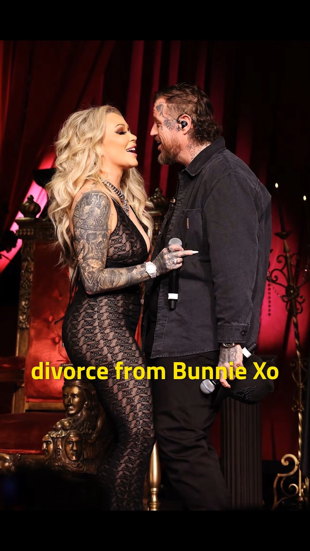 Jelly Roll has filed for divorce from Bunnie Xo after nearly ten years—just months after emotionally thanking her from the Grammy stage. 💔
Jelly Roll has filed for divorce from his wife, Bunnie Xo, after nearly ten years of marriage.
Court records show that the country star, whose legal name is Jason DeFord, filed the divorce petition in Williamson County, Tennessee, on May 18, 2026.
Jelly Roll and Bunnie Xo met in Las Vegas in 2015 and married in August 2016. They later renewed their vows in 2023.
The divorce news comes only months after the couple attended the 2026 Grammy Awards together. During his emotional acceptance speech, Jelly Roll thanked Bunnie and credited her with helping him transform his life.
Neither Jelly Roll nor Bunnie Xo has publicly explained the reason for the divorce.
💬 Did this split genuinely surprise you?