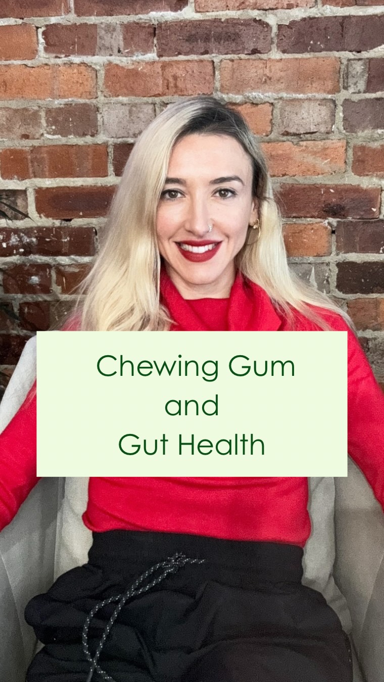 “It’s just chewing gum, how bad can it really be?”
... 😳
If you have bloating, IBS, or reflux, stay away from chewing gum! It’s a habit that harms your digestive system and your microbiome (and it’s also full of chemicals and plastics).