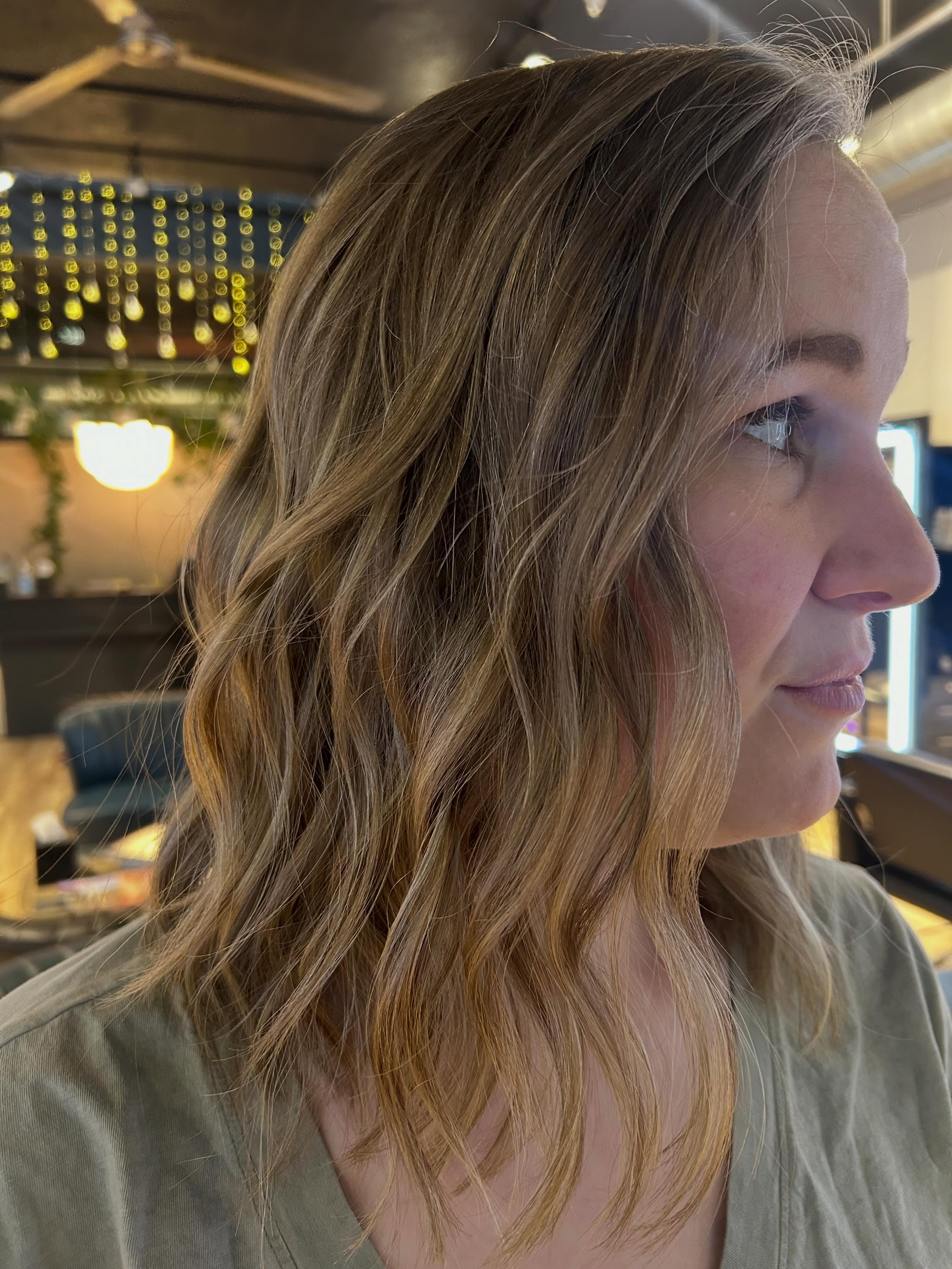 Hair by Molly @molly_landman
#bostonbalayage #bostonfullfoil #bostonblonde #bostonlivedinhair #jamaicaplainma