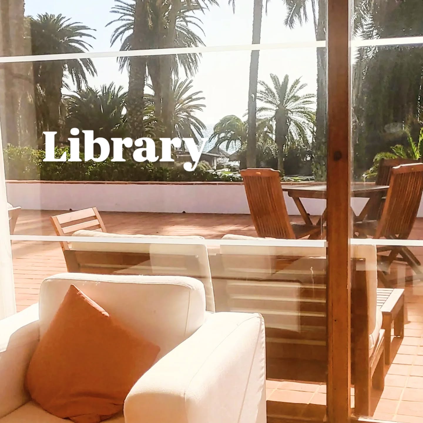 Did you know - a famous movie director used to create his masterpieces here, in this library.
#howtoportosanto #portosantoisland❤️ #portosantoisland #portugal #amazing