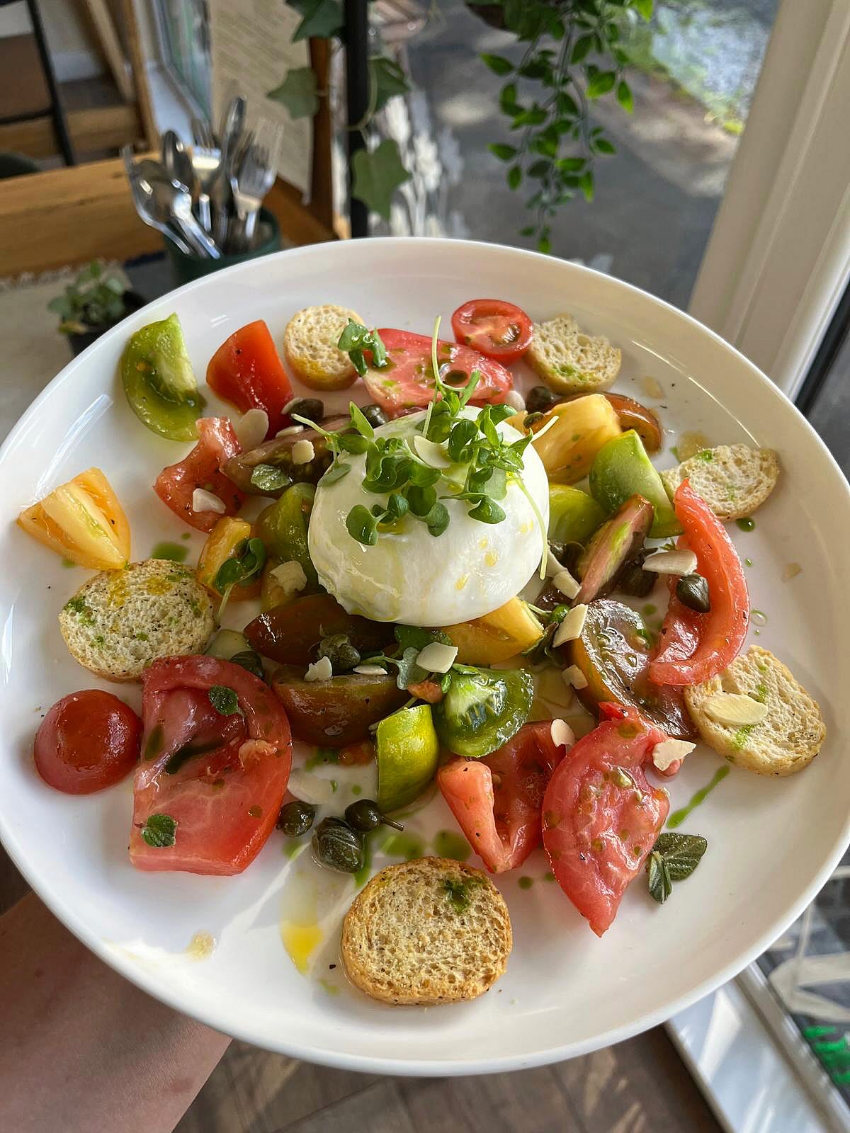 ☀️ Bringing Summer to your Table! 😊
Summer is on the way. Celebrate Father’s Day weekend with fresh, seasonal specials at Turnip the Beet. Treat your dad—or yourself—to something delicious 🥰
#turnipthebeet #killearn #westhighlandway