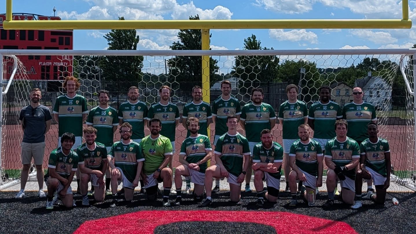 Throwing it back to this weekend to give the team one more round of applause for a job well done on the road. Half the battle can be showing up sometimes, and the Rebels always show up.
.
.
.
.
.
#midwestgaa #gaelicfootball #albanyny #capitaldistrict #usgaa