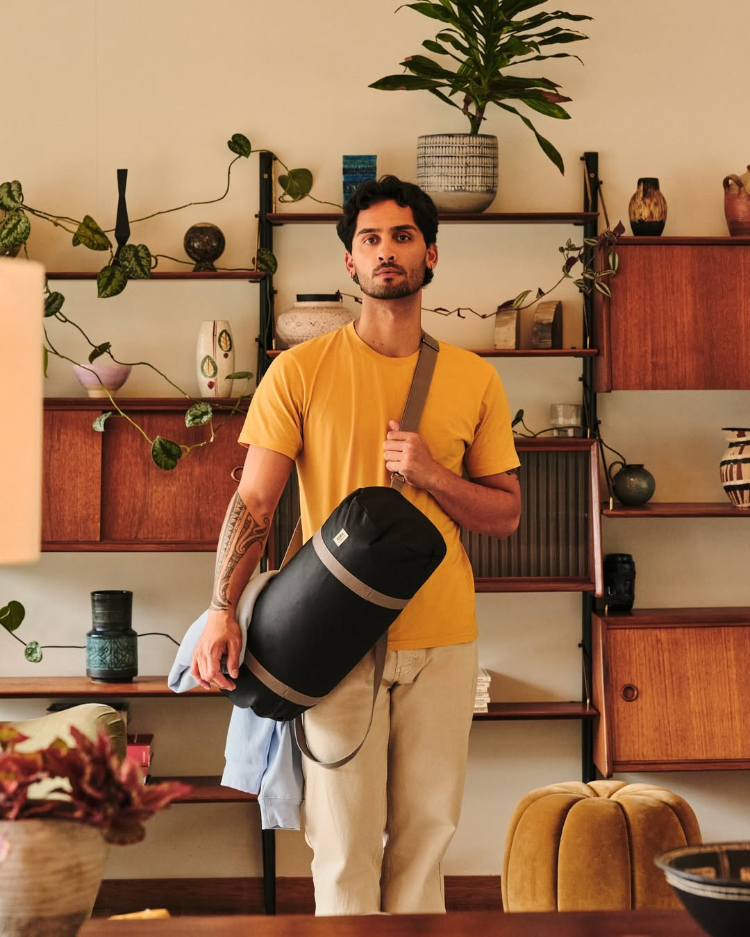 The perfect Father’s Day gift is here. ✨
A man of style deserves a bag that matches his lifestyle. The City Sufres Bag combines elegance, practicality, and a timeless look for every occasion.
Make this Father’s Day unforgettable gift him the bag he’ll love to carry.
.
.
.
#rokalondon #citybag #travelbag #style #bags #inmotiongib
