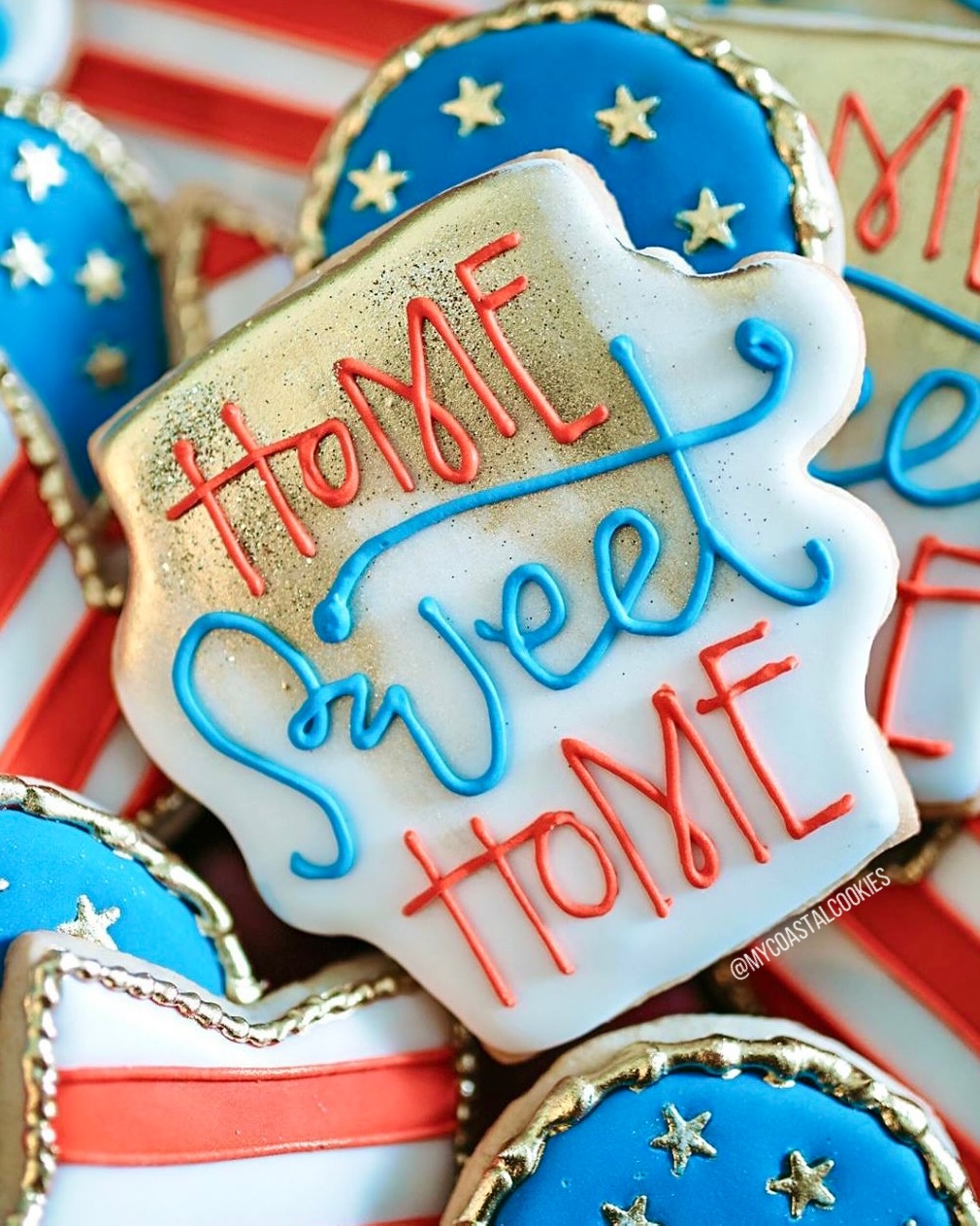 Red, White, and Cookies! ❤️🤍💙
A few favorites from Fourths of July past - from party platters to individually wrapped treats, these designs have been part of so many celebrations over the years. 🇺🇸✨ Which design was your favorite?
#fourthofjuly #4thofjuly #4thofjulycookies #destincookies #customcookies30a