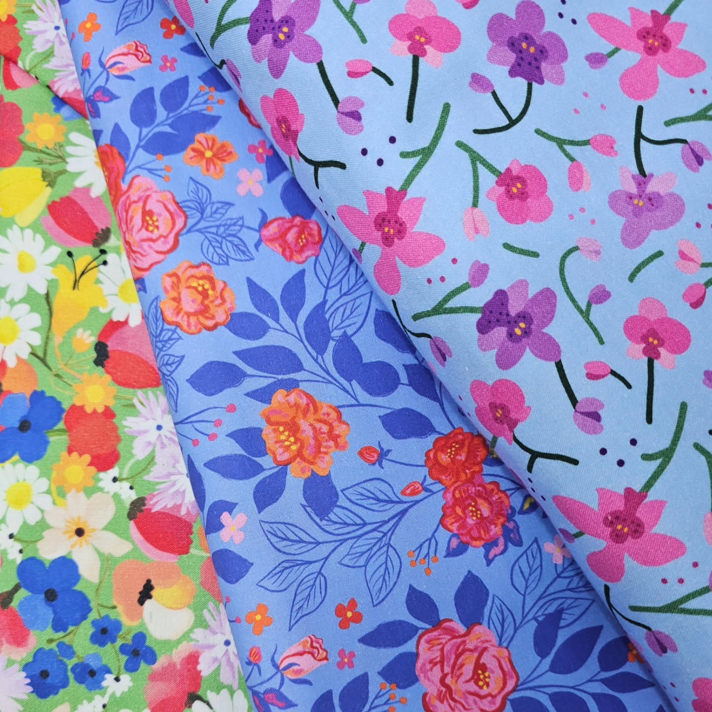 June & July's fabrics
Featuring this month's fabrics! They are all 100% cotton in various weave. See a fabric you love? Pair them with one of our signature styles, and DM me for any customisations - length, neckline, pockets, matching hair accessories etc.
Each fabrics is available in small quantities so reserve your fabric when you feel her calling out to you.
Make her yours!