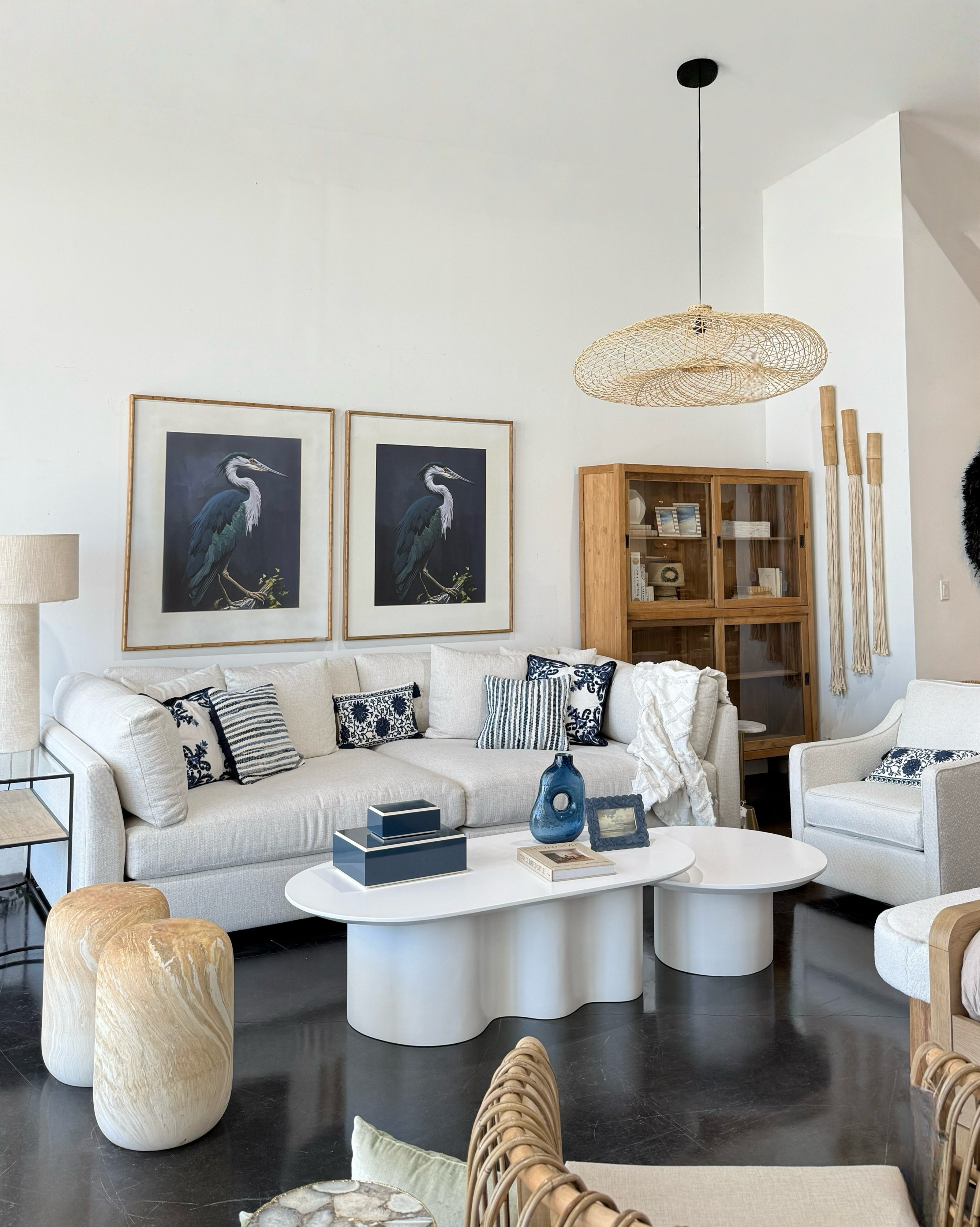 Bringing a little sea breeze indoors until Miami’s sauna season is over 😉🌊
#miami #CoastalDecor #SummerInteriors #MiamiHomeStyle #HomeInspiration