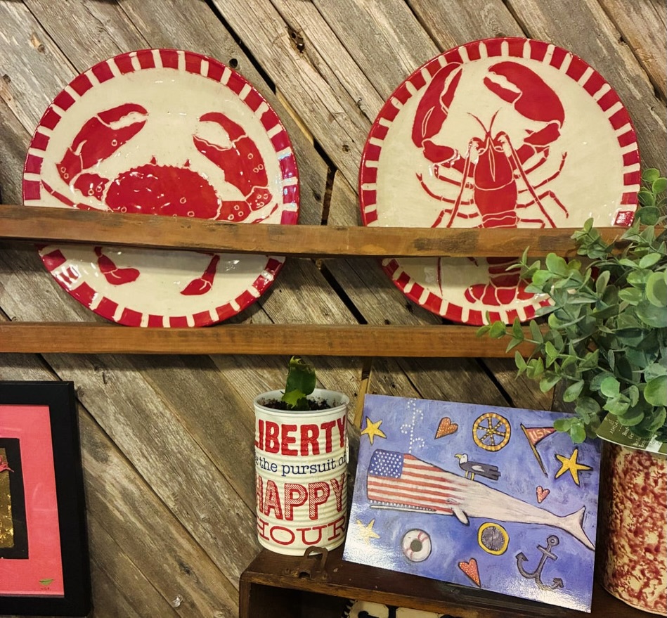 There are so many ways to show your RED, WHITE and BLUE ⭐️ Get ready to celebrate the 250th birthday of the place we call home.
.
.
.
#blackcrowgallerycc
#capecodartgallery
#capecodartists
#womanownedbusiness
#eastsandwichma