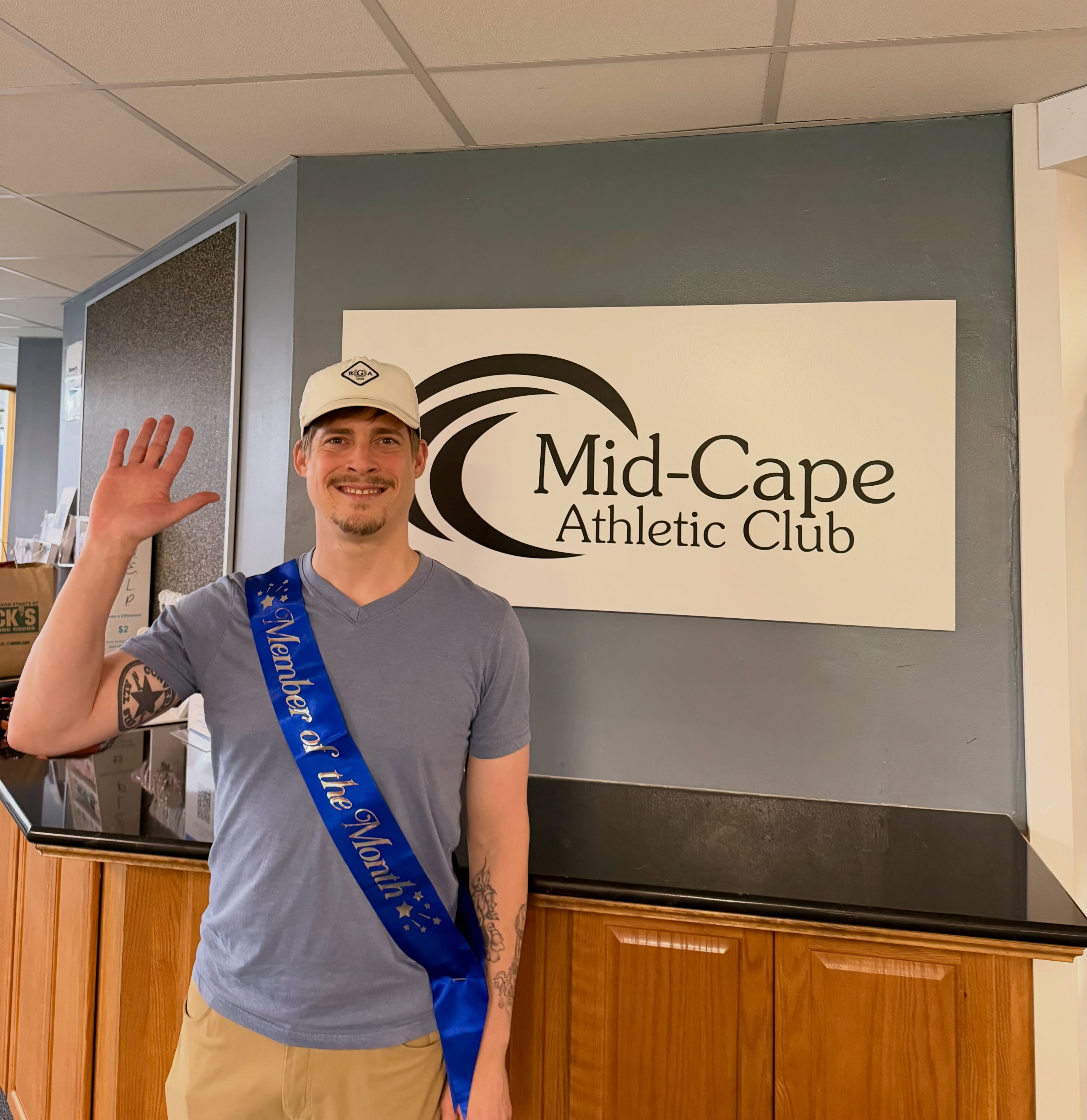 Our June Member of the Month is Quinton Hershon! Quinton joined MCAC last June after being introduced to tennis by his friend, Robert Dwyer, and has quickly become a familiar face around the club.
From Play With A Pro clinics to reaching a tournament final with the friend who got him started, tennis has become much more than a sport, it’s become a community. Quinton says the friendships, coaches, staff, and welcoming atmosphere make MCAC feel like a true home away from home. Congratulations, Quinton!