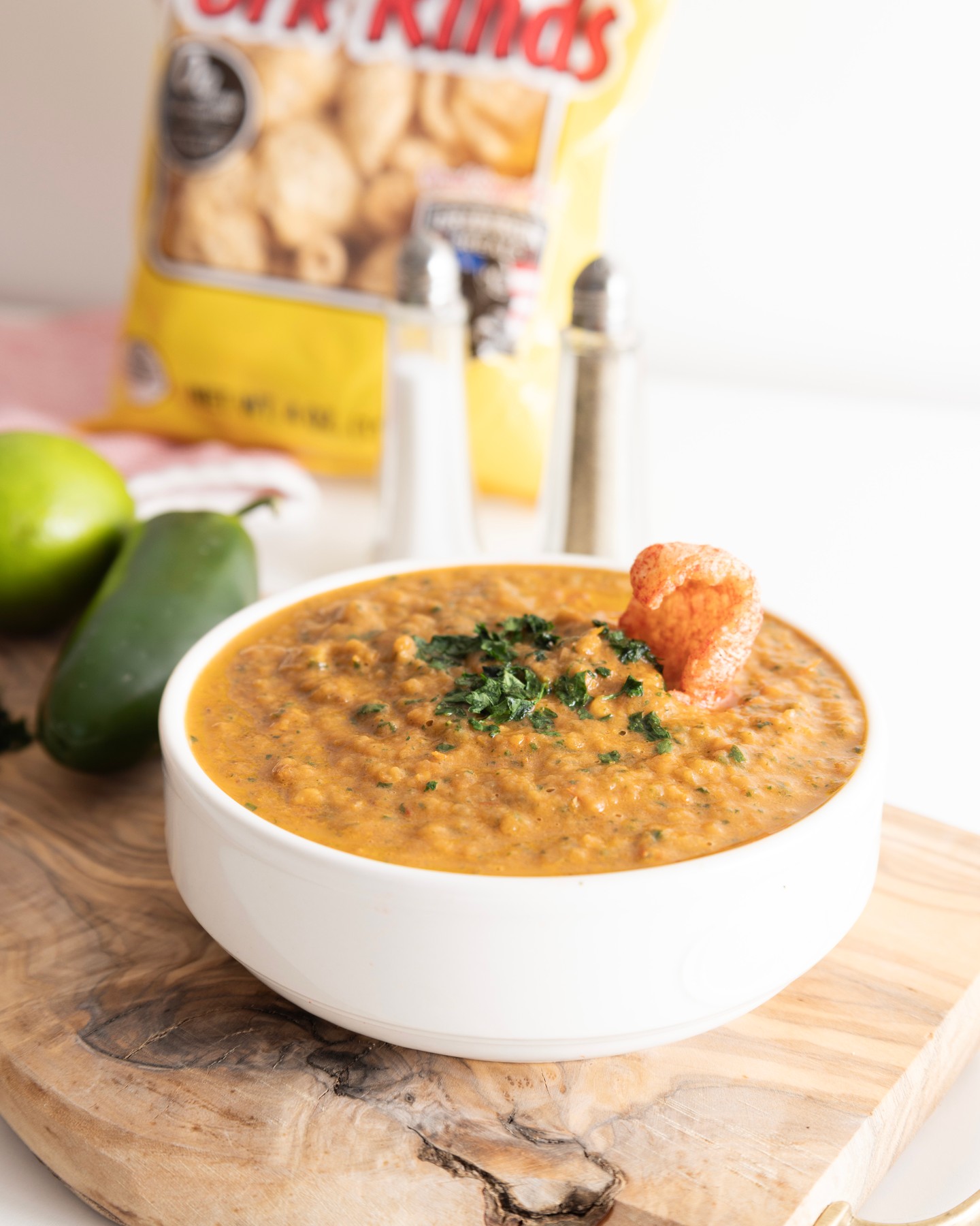 The salsa is homemade. The crunch is Southern Recipe.
That's what we call a perfect pairing. 🌶️🐷
Save this recipe for the next time you're in charge of bringing an appetizer.