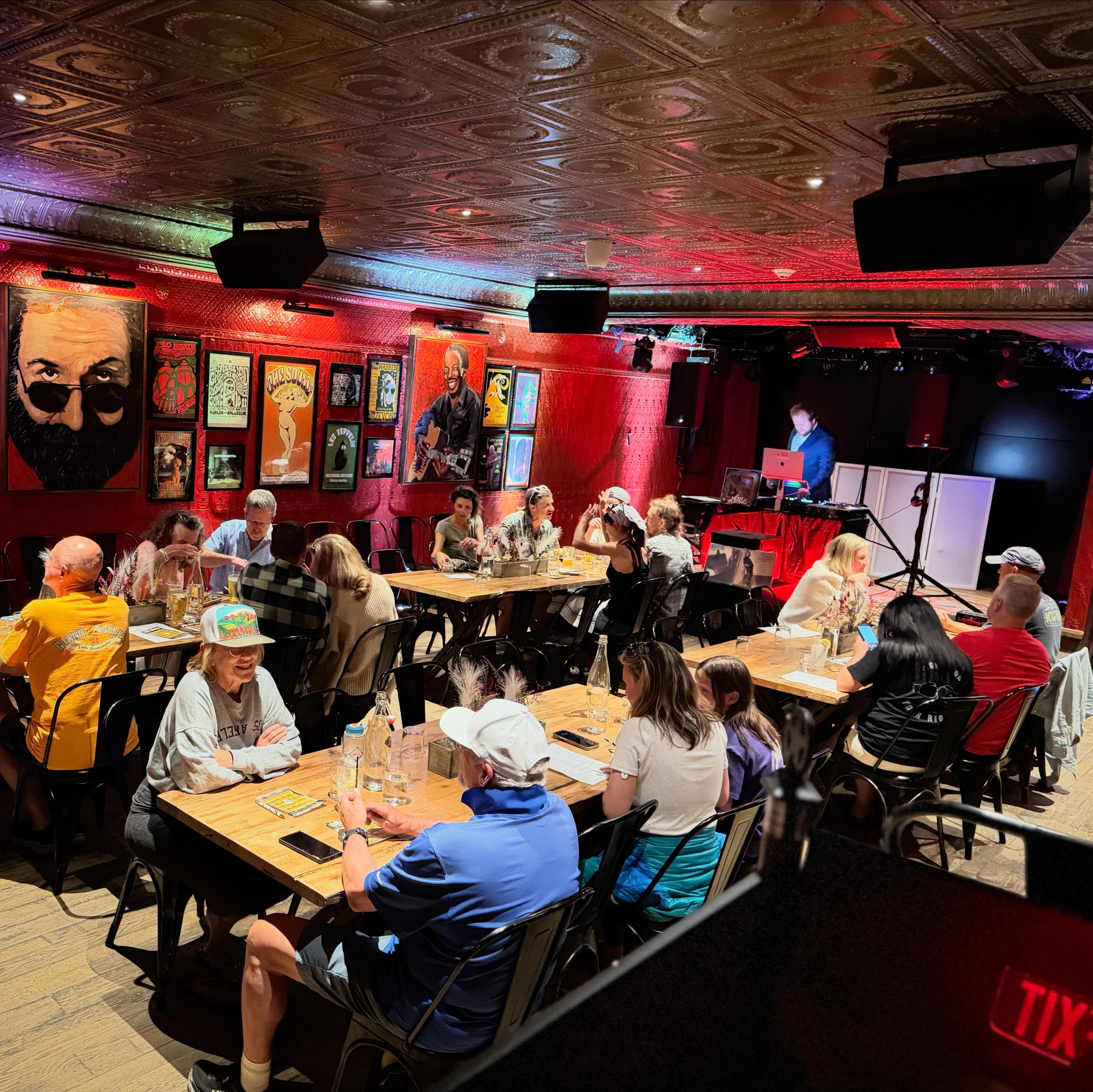 Shout out to Public House for inviting us up for Vinyl Bingo! Grateful to party it up and play some games up-valley 🎉🕺 Until next time 🙏