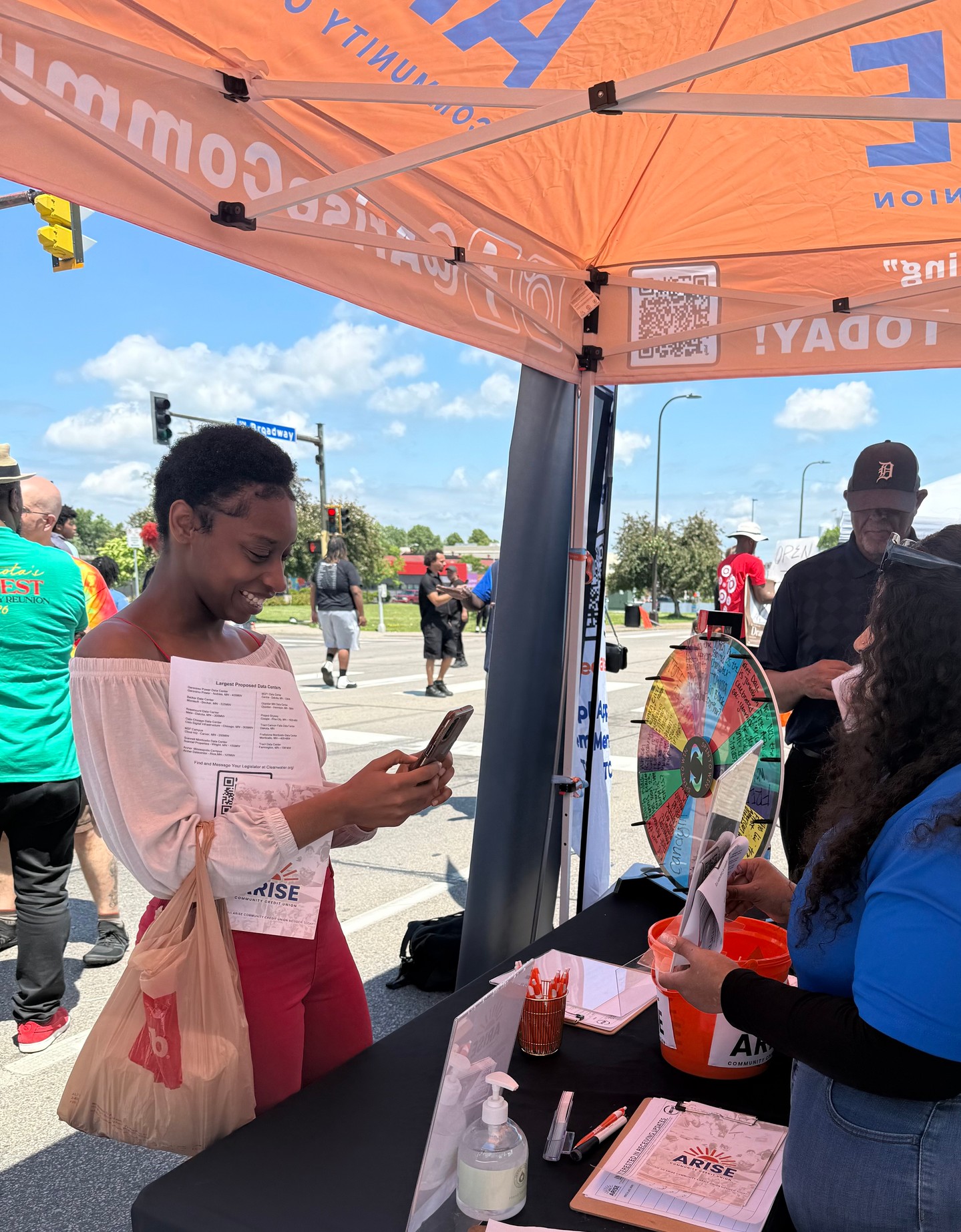 ABEP and Arise Community Credit Union were honored to attend the North Minneapolis Juneteenth celebration presented by J.U.I.C.E. (Juneteenth Urban Initiative Creating Economic Empowerment) and the Minnesota Juneteenth Jamboree on West Broadway.
Juneteenth is a time to celebrate freedom, reflect on our shared history, and continue advancing economic empowerment and opportunity within our communities. Thank you to everyone who stopped by to connect with us.
#Juneteenth #NorthMinneapolis #EconomicEmpowerment #CommunityWealth #FinancialEmpowerment #BlackExcellence #CommunityImpact #WestBroadway #ABEP #AriseCommunityCreditUnion