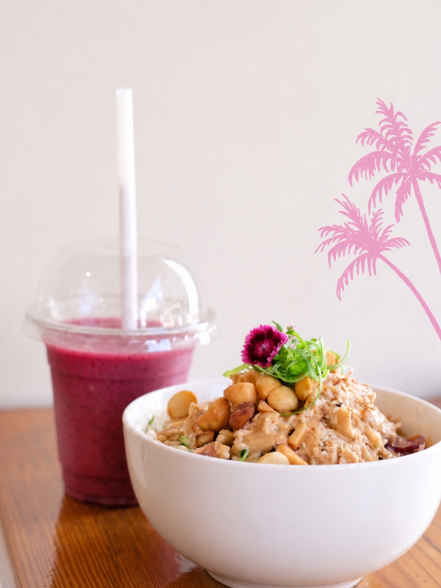 Your Sunday combo just got better. 🌴✨
Buy any bowl and get a smoothie for 50% off on Sundays!
Happy Father’s Day to all the legends, father figures and smoothie-loving dads! 🥗🥢
#fathersday #poké #pokebowl