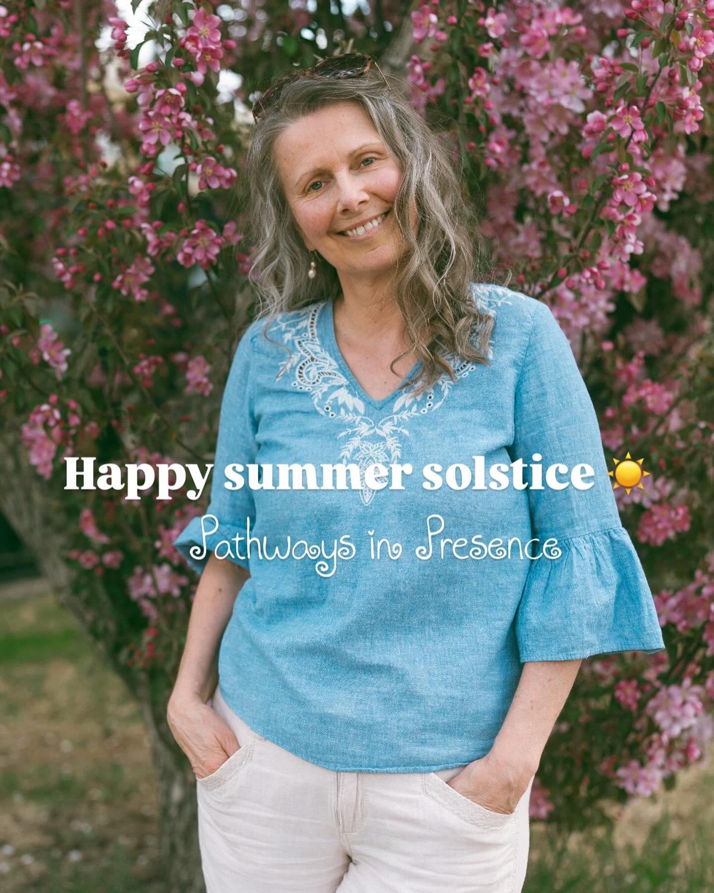 All my love and gratitude to you all 🌸
Have a magical summer solstice 🌞🌙