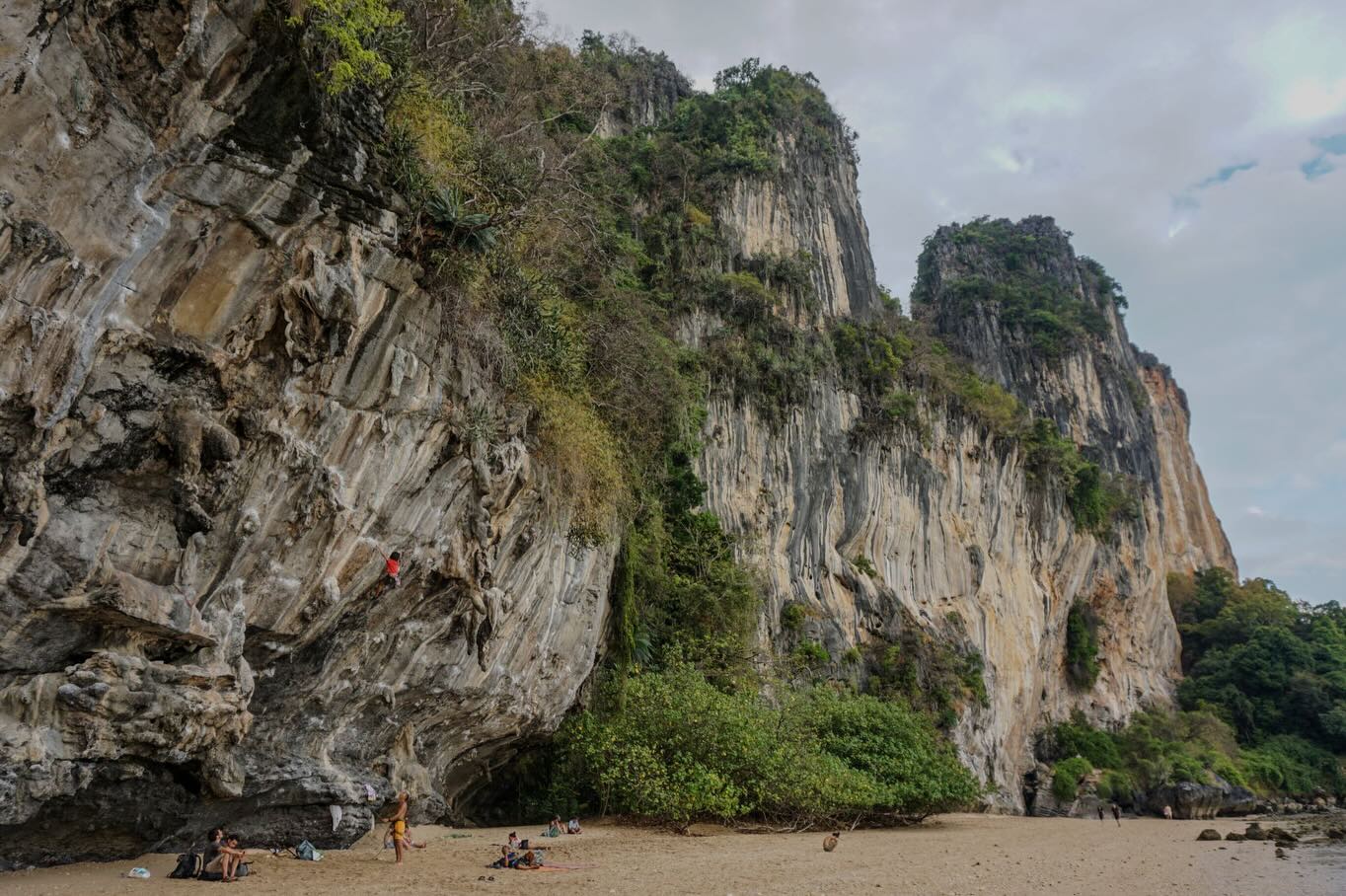 Krabi in colour!
March 2026