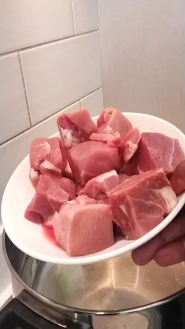 I'm newly keto, and one of the things I've struggled with is finding low-carb options when dining out. So today I decided to make a soup with some pork stew meat I had in the freezer. The entire pack was less than $10, and I only used half of it.
I mixed it with cream cheese, Parmesan cheese, tom yum seasoning, and coconut cream (be careful with the last two because the carbs can add up quickly). Once it's done simmering, I'll add the juice of one lime.
I whipped this together in less than 20 minutes, and now I'm letting it simmer for a couple of hours. I'll enjoy a bowl or two for lunch and freeze the rest for another day.
Eating healthy doesn't have to be hard or expensive. This entire pot of soup cost less than $20 and will easily give me 4–5 meals.
If you're new here, Hi! I'm Ashley, and for almost 6 years I've been traveling, eating, exploring, and living in hotels full-time for around $500/week.
Be sure to check out my travel blog, Travel Tips For Broke People, for travel tips, hotel living, destination inspiration, and proof that seeing the world doesn't have to cost a fortune. ✈️
www.TravelTipsForBrokePeople.com
📍 Dubai, UAE
#fulltimetraveler #hotelliving #DigitalNomadDiaries #ketobeginner #digitalnomad