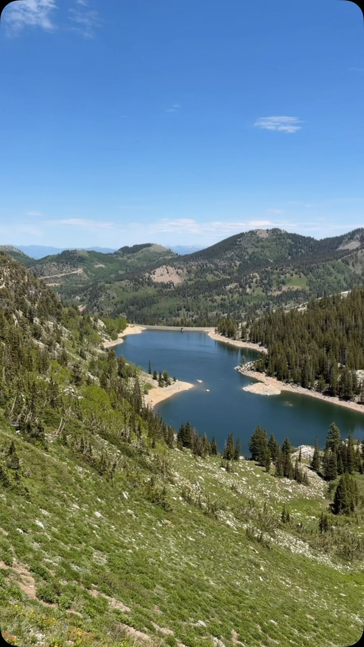 What are your favorite secret hikes? 👇
Cecret lake hike is amazing but it’s not much of a secret this definitely a better hike if you want more solitude. 🥾