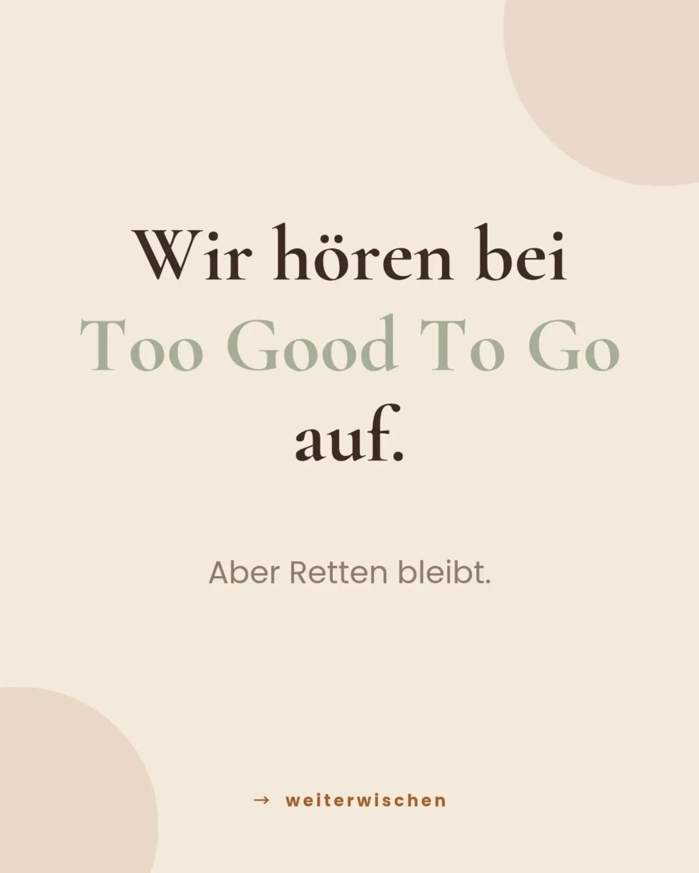 Wir hören bei Too Good To Go auf. Aber keine Sorge: Gerettet wird bei uns weiter.
Bei It's a cake! ist alles handgemacht. Echte Zutaten, selbst gekocht, selbst gefüllt. Mit dem, was große Bäckereien zum Schnäppchenpreis raushauen, können – und wollen – wir nicht mithalten. Weggeworfen wird trotzdem nichts.
Deshalb gibt es unsere Retterbox ab sofort direkt über uns: im It's a cake! Club. Persönlicher, direkter, ohne Plattform dazwischen.
So einfach geht's:
→ Im It's a cake! Club anmelden (Link in der Bio und auf der Website)
→ Du bekommst eine Push, sobald eine Retterbox verfügbar ist
→ Per WhatsApp direkt bei Julia reservieren. Fertig.
Eine Box, ein fairer Preis, jede Menge gerettete Patisserie aus Heiligenstedten. Lebensmittel retten statt wegwerfen – mitten im Kreis Steinburg, nur einen Katzensprung von Itzehoe.
Sei dabei: Tritt dem It's a cake! Club bei und verpass keine Retterbox mehr.
Eure Julia 🤍