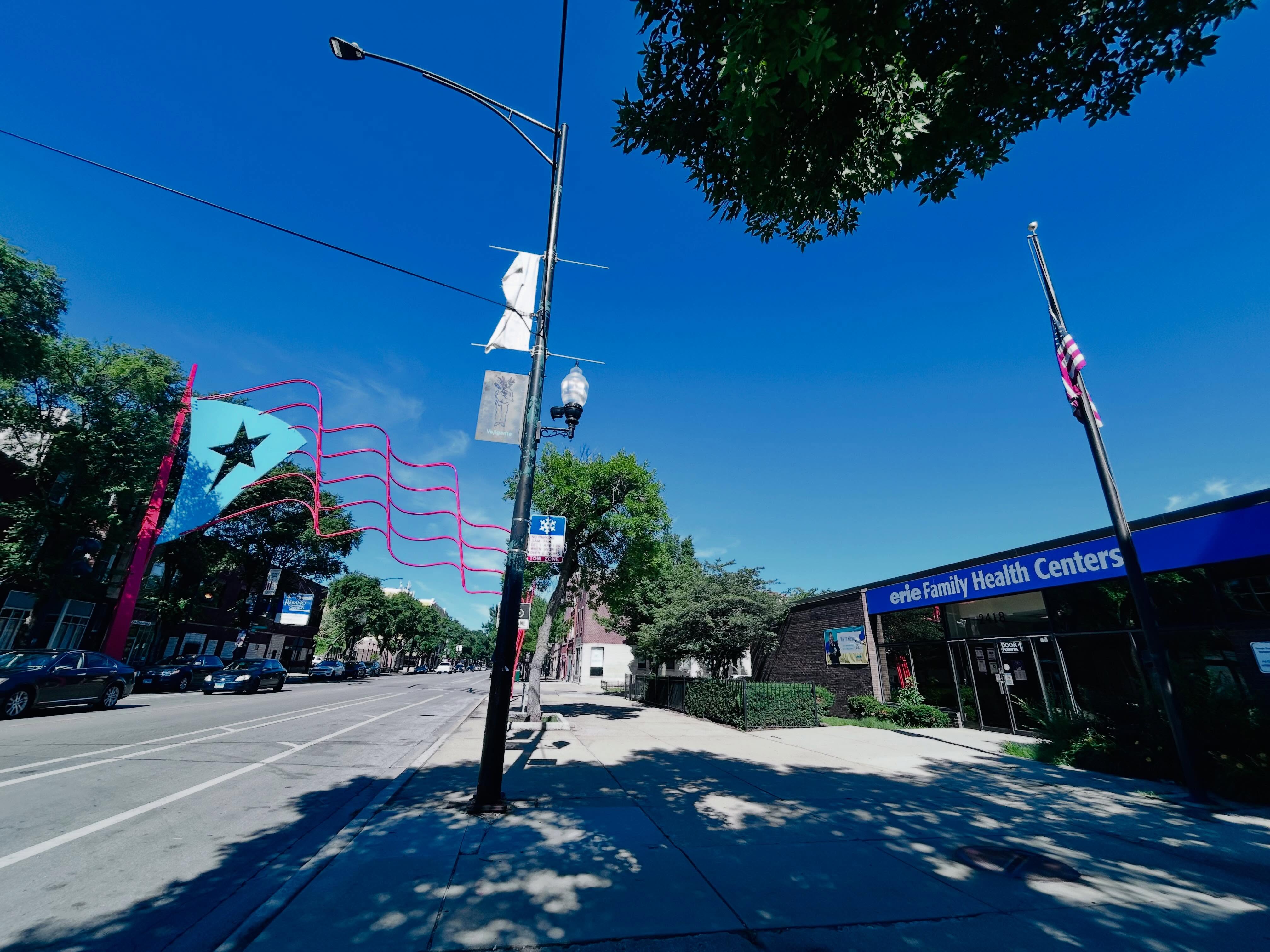 We love our new, forever home, but we are hitting the road next week! 🗓️ 🛻
We are finalizing details for our visit to Humboldt Park next Sun, 6/28! We are looking forward to this road trip to help welcome the @logansquareaf back to Logan Square this summer! 🛻🥗🇵🇷💃🏻
Our farmers and makers are ready to serve our neighbors and we are pleased to introduce our visitors to this wonderful community filled with culture and commerce. ☀️
Help us make this a success so we can keep momentum going with late-fall harvest surplus in Humboldt Park come November! 🍎🍐🥦
#TravelingMarket #ResourcesontheRoad