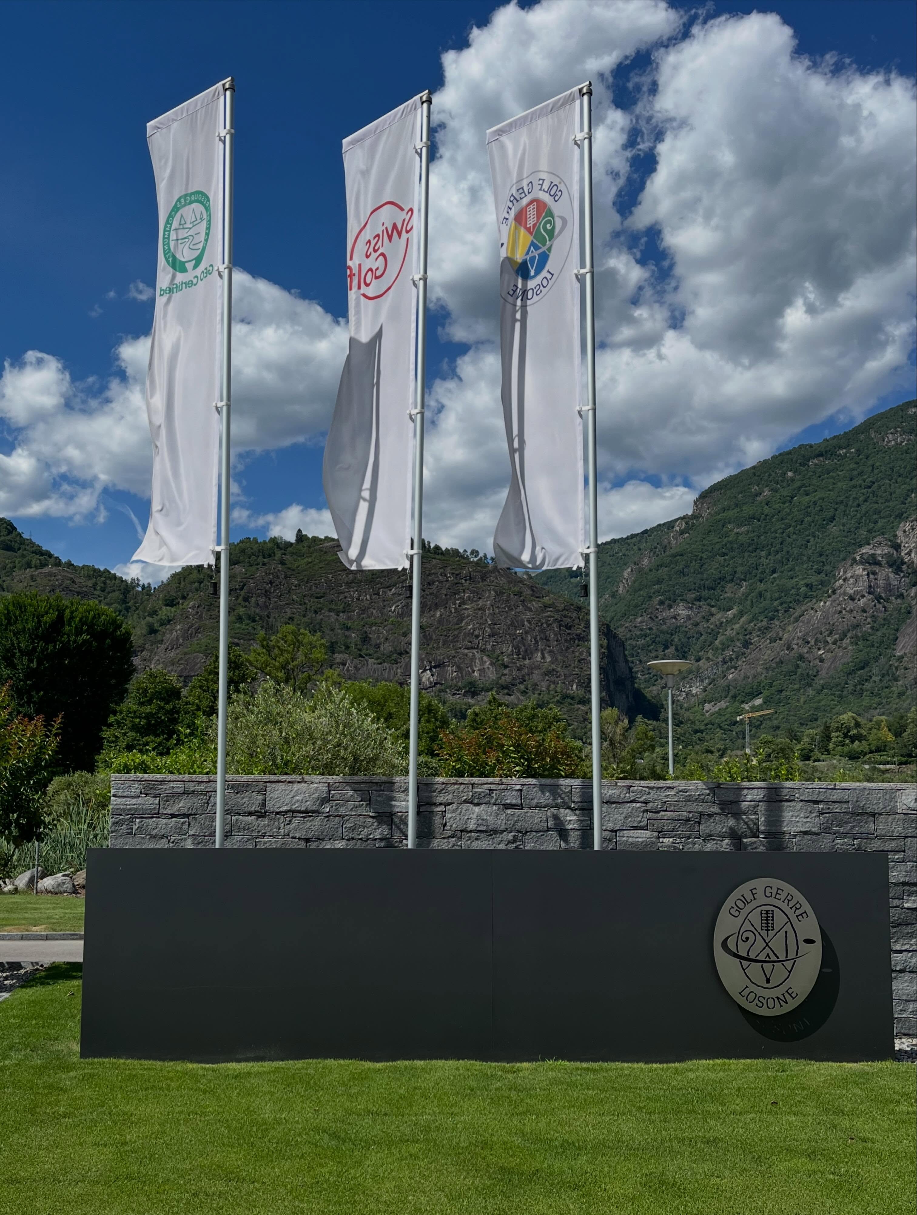 Golf Losone: a golf pearl in Ticino @ticinoturismo
#golf #losone #ticino #switzerland #golfaddict
