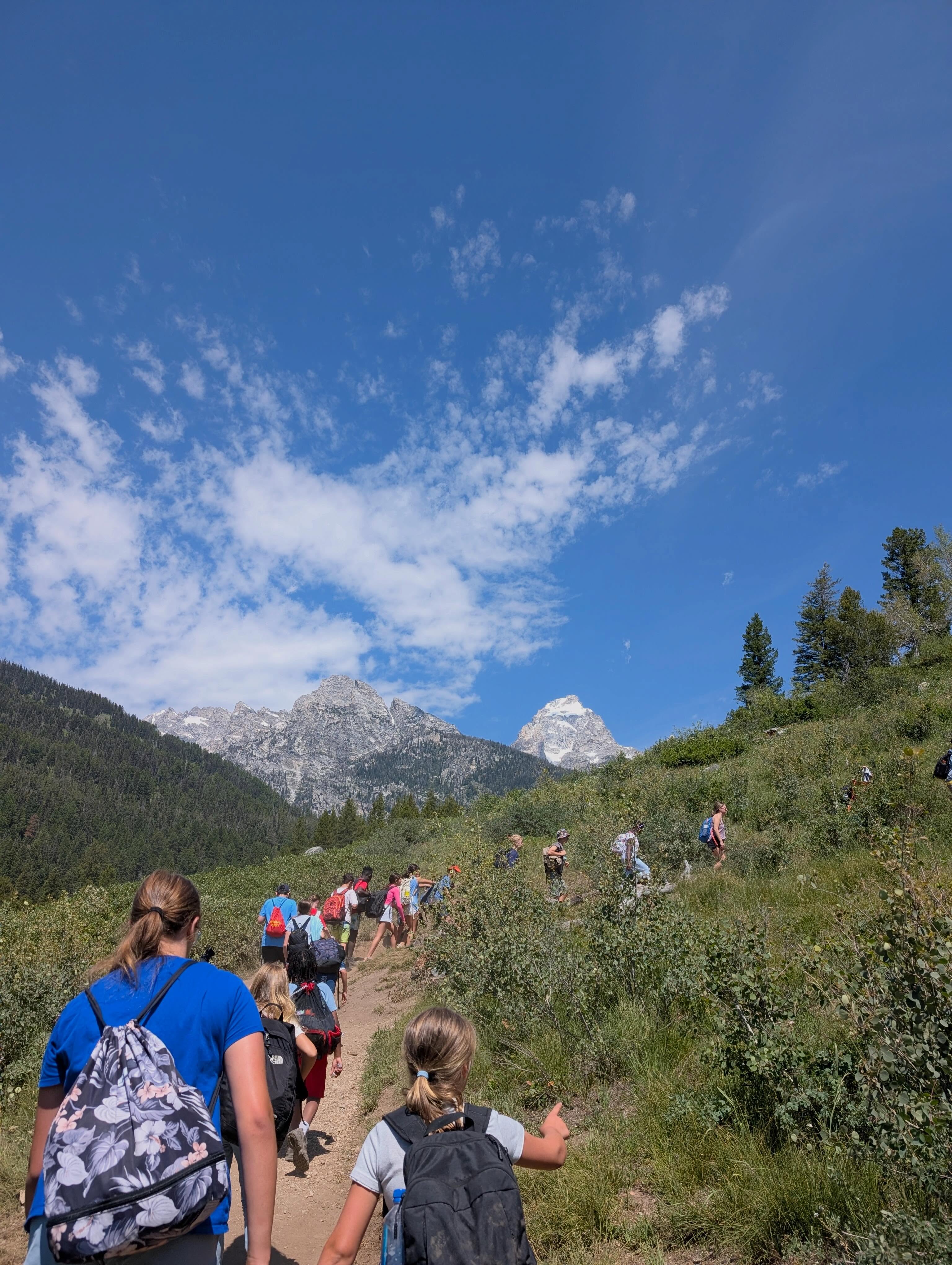 🥾🌲 Yellowstone adventures are in full swing! 🌲💦
Our crew spent the day exploring the beauty of Yellowstone with a 3-mile hike to Lake Taggart, taking in the incredible scenery along the way. After the hike, they cooled off with a refreshing swim! #thebridgesacademy #bridgesinyellowstone #bridgesadventures