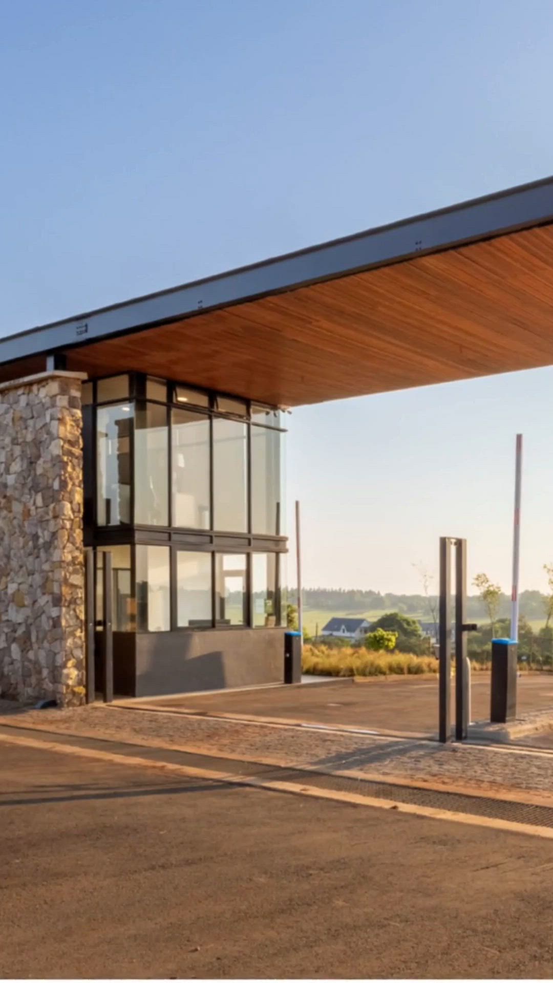 Don't take our word for it.
Come and stand on the land. Walk the space, take in the views, and experience The Avenues Estate for yourself.
Our team is ready to guide you through every detail of this unique community.
Book a site visit today and discover your future home! Link & contact details in bio.
#RealEstate #Property #DreamHome #LuxuryLiving #TheAvenuesEstate