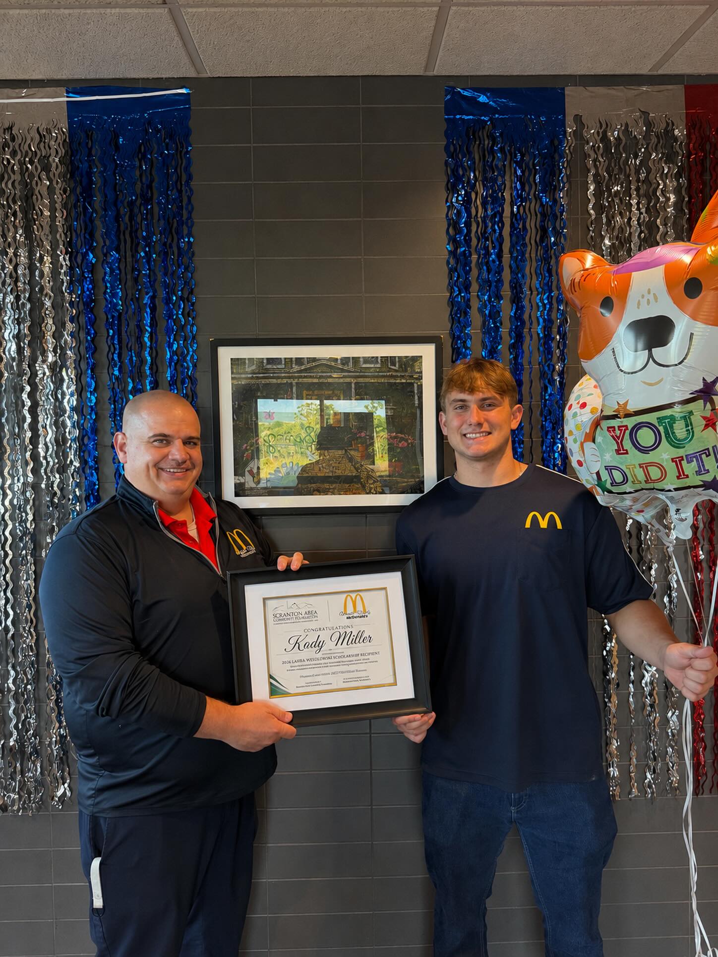 🎉 Help us congratulate Kody Miller on being named the 2026 Laura Wesolowski Scholarship Recipient through the Scranton Area Community Foundation! 🌟
We’re proud to have Kody as part of the Mueller Family McDonald’s team and wish him continued success in all that’s ahead. Congratulations, Kody! 🎓