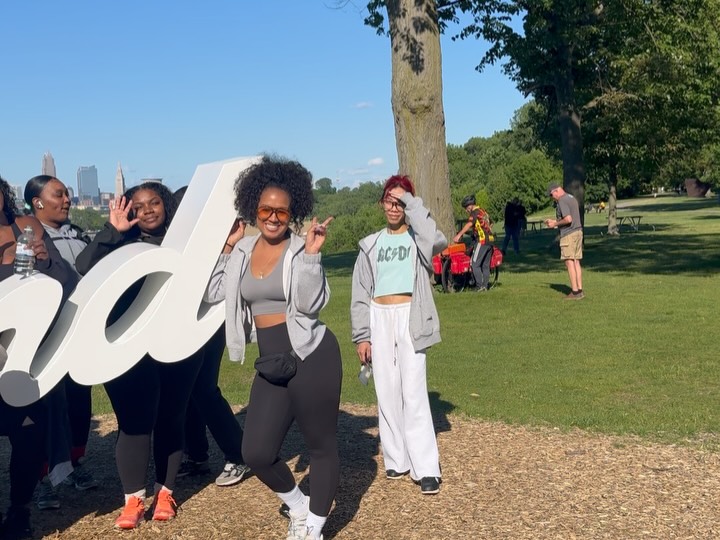 There’s a chance of thunderstorms today, but we will still walk until further notice!
📍Upper Edgewater @ the Cleveland Sign | 5:30PM!
We will announce on our stories if we decide to cancel.