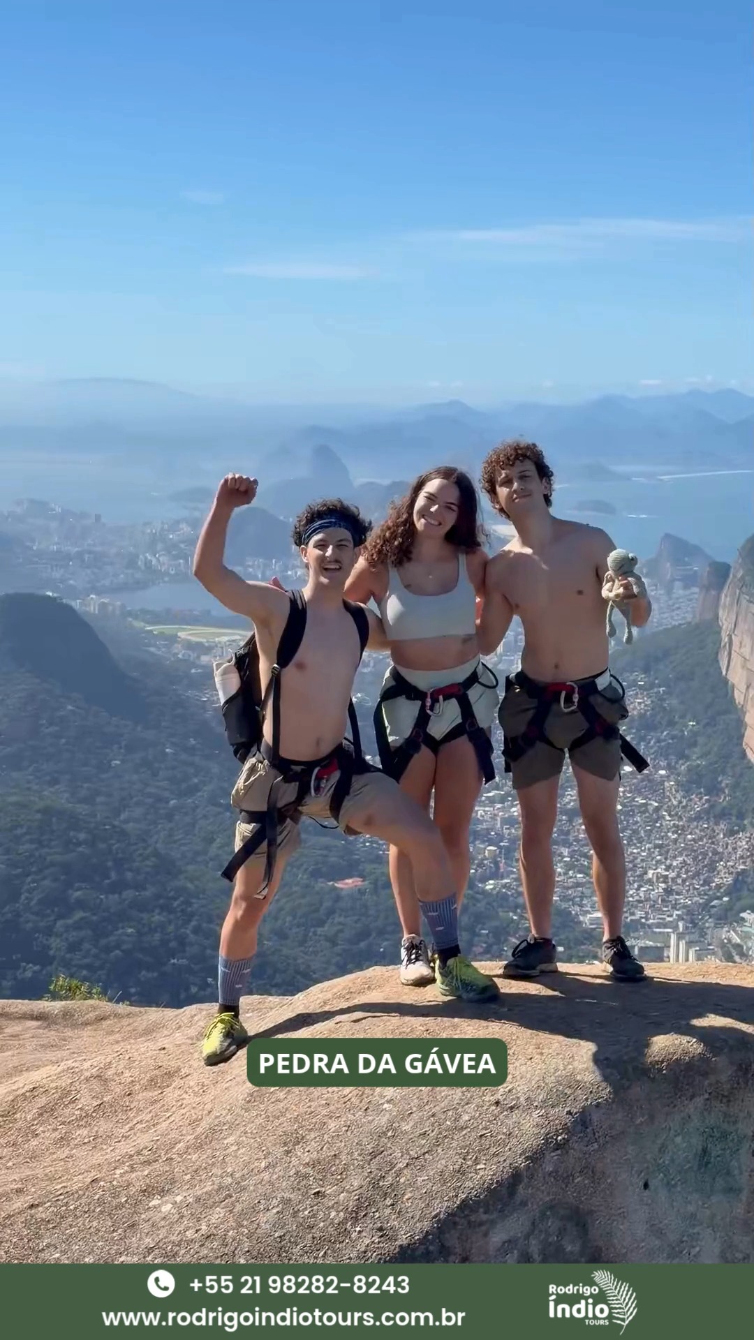 A trilha mais famosa e procurada do Rio e na minha opinião a melhor. Seja por todo o percurso com vistas incríveis, a sua dificuldade, escalada na Carrasqueira (ou rapel), sua imensidão e vista 360 graus da cidade de imponente montanha.
The most famous and sought-after trail in Rio, and in my opinion the best. Whether it's the entire route with incredible views, its difficulty, the climb on Carrasqueira (or rappelling), its immensity, and the 360-degree view of the city from an imposing mountain.
PEDRA DA GÁVEA:
https://www.rodrigoindiotours.com.br/pedra-da-gavea
AS MELHORES EXPERIÊNCIAS ESTÃO AQUI:
https://www.rodrigoindiotours.com.br/experiencias
MAIS UM DIA DE ÍNDIO
ANOTHER ÍNDIO DAY