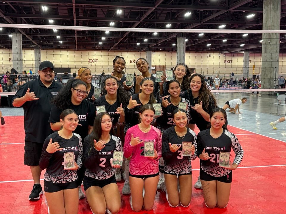 11-1. 🩶🩷🖤 What a weekend!
Our 18s Ohana mixed team finished 11-1 in Arizona, dropping just one match all weekend. We’re incredibly proud of the way this team competed, supported each other, and made memories that will last a lifetime.
A special shoutout to our seniors—thank you for everything you’ve given to this program. What a perfect way to celebrate your final club tournament. Once Ohana, always Ohana. 🌺🏐
#DigThisVolleyball #Ohana #SeniorSendoff #ClubVolleyball