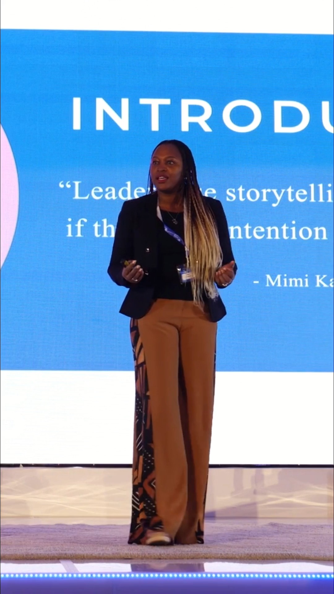 Your culture is not built by slogans.
It is built by the stories people keep repeating.
š”What leaders say.
š”What leaders do.
š”What gets rewarded.
š”What gets ignored.
š”What people believe is safe.
š”What people believe is possible.
That becomes the narrative.
And narratives drive behaviour.
- Stories explain.
- Narratives move.
For leaders, the question is not only:
āWhat story am I telling?ā
It is:
āWhat narrative am I creating?ā
Learn more at StorytellingInLeadership.com
.
.
,
#mimikalinda
#storytellinginleadership #leadershipstorytelling #narrativeleadership #leadershipcommunication #corporateculture #workplaceculture #executiveleadership #leadershipdevelopment #brandstorytelling #businessleadership