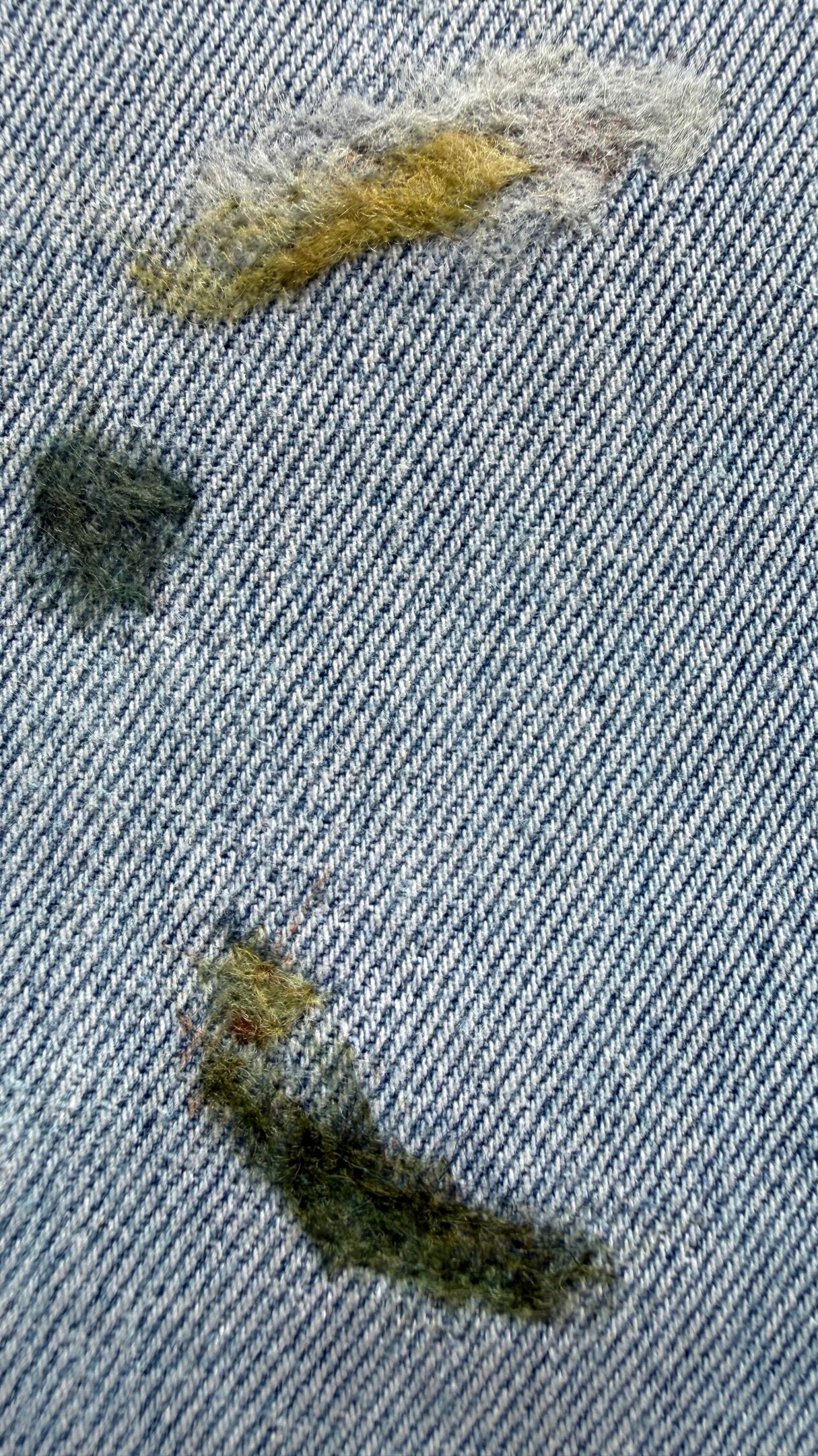 I’m going to wash them in warm water and then iron them and the wool roving will… felt? Or who knows, I guess it might fall out but it’s stabbed in there pretty good 😊.
I’ve actually been wanting to do this for ages, since i saw a brand that felts together wool and denim, and when i noticed these stains on my vintage 501’s, it just clicked. That brand uses a specialty machine but it worked fairly well with this little 3-needle tool. It’s only the second time I’ve ever needle felted and now I want to do it to everything! I’m just going to have to wait until more wool roving gets donated to Scrap…
#visiblemending