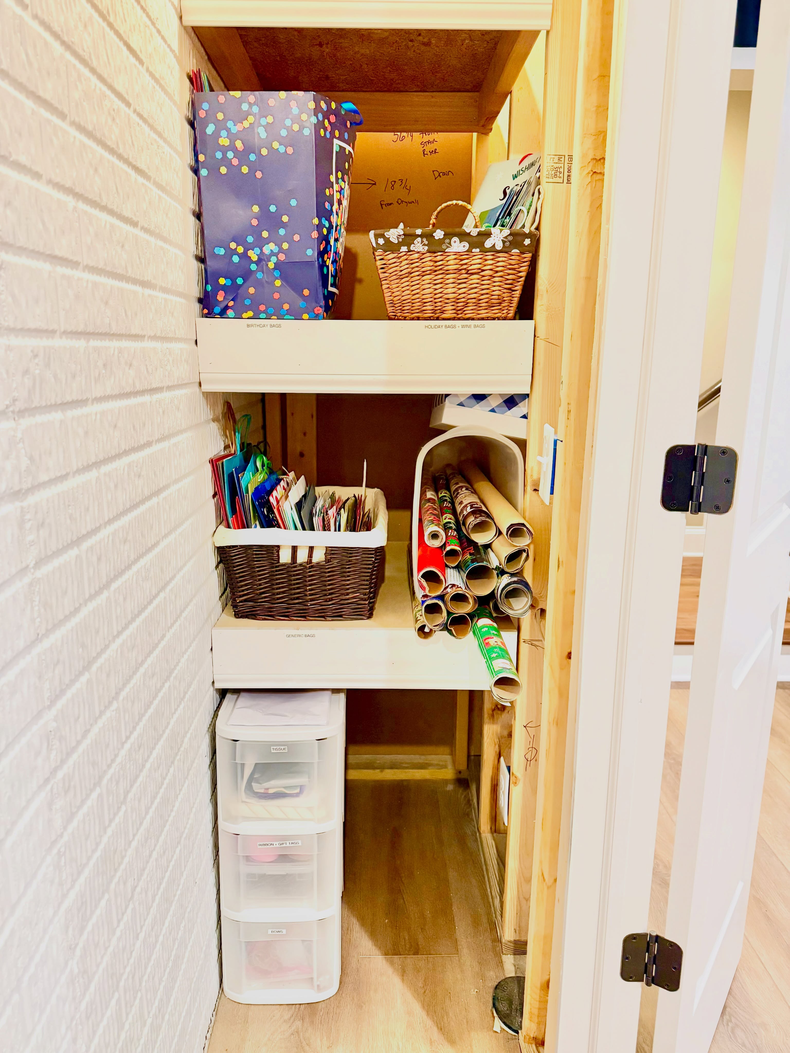 Organize the Small Spaces That Make a Big Difference! 🎁
Not every organizing project has to take all day. Sometimes the biggest impact comes from tackling a small area that only takes 30 minutes! ⏱️
Take your gift wrapping station, for example. 🎁
✅ Sort wrapping paper, ribbons, bows, gift bags, tape, and scissors into one organized space.
✅ Toss the scraps, donate what you won’t use, and create a system that makes sense.
✅✅✅
The next time you need to wrap a gift, everything will be right at your fingertips…no more searching for tape, untangling ribbon, or buying supplies you already have! 🥰
Small organizing projects create less stress, save time, and make everyday tasks so much easier.
⏰ 30 minutes today = countless moments of convenience tomorrow.
What small space in your home could use a quick organizing refresh? Give me a call, send me a message…let’s turn your chaos into calm! ☺️
•
www.OrganizeMe.Life 🏠
•
•
#614 #columbus #organizeme #newalbanyohio
•whitefenceliving •homeorganization •declutter •columbusohio •smallbusiness •girlboss •womenowned •614moms •organizeyourhome •ohlocal •organizedhome •kindness •614moms •43054 •stayorganized •organizinggoals •cbusgrams •kindnessmatters •professionalorganizer •clutterfree •peace •ilovewhatido 💚🏡
