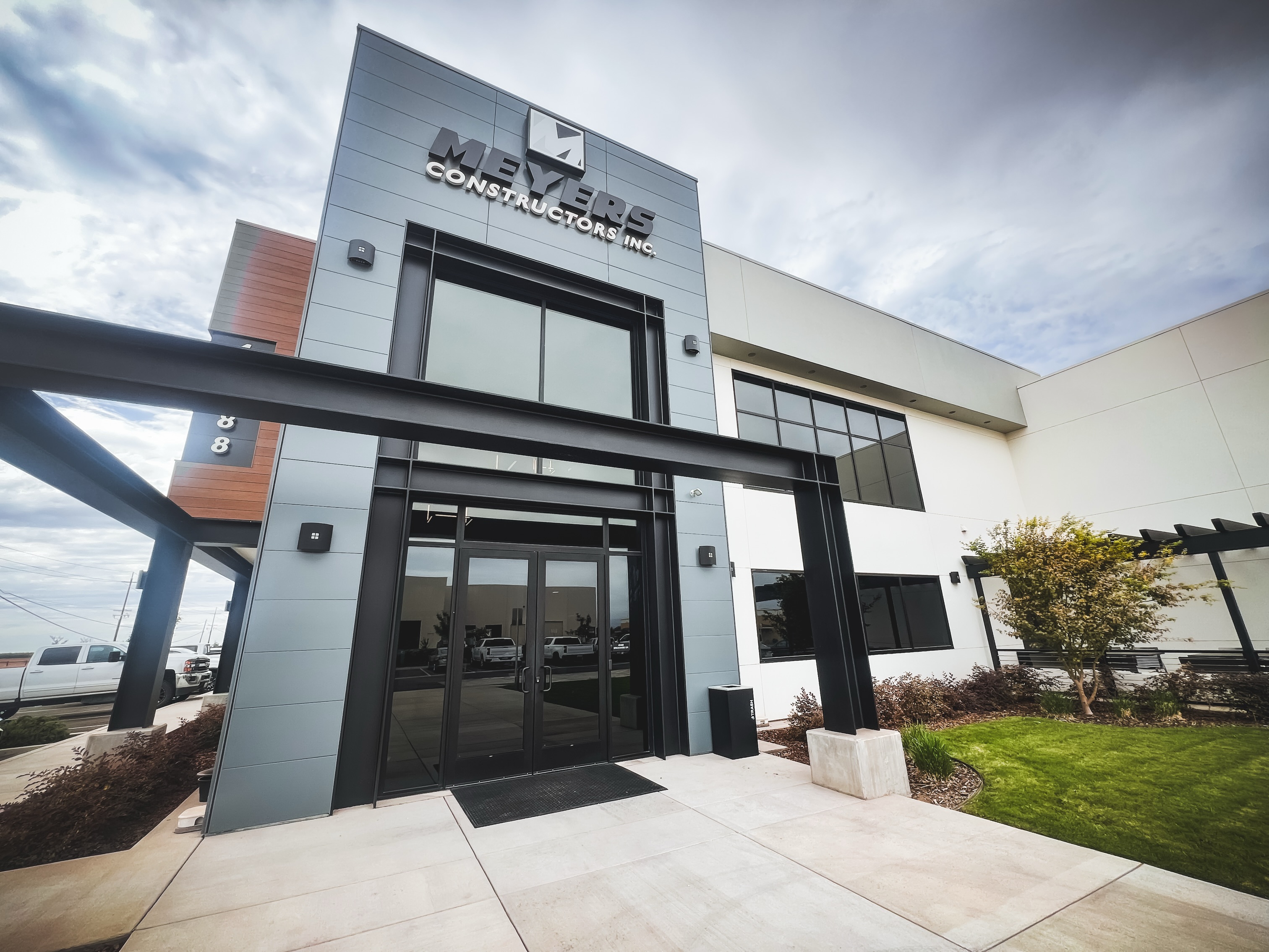 High-performance construction starts here.
Every project begins with a conversation, a vision, and a team committed to getting it right. From the first walkthrough to the final detail, we’re focused on delivering spaces built with precision, purpose, and lasting quality.
Step inside. Let’s build something exceptional together.
#MeyersConstructors #CommercialConstruction #BuiltWithPurpose #ConstructionExcellence